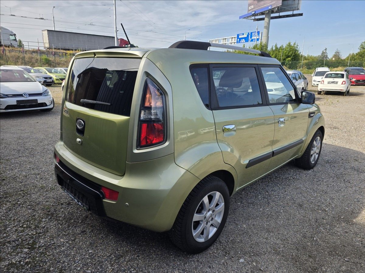 Kia Soul, 1,6 CVVT  ACTIVEPRO - fotka 5
