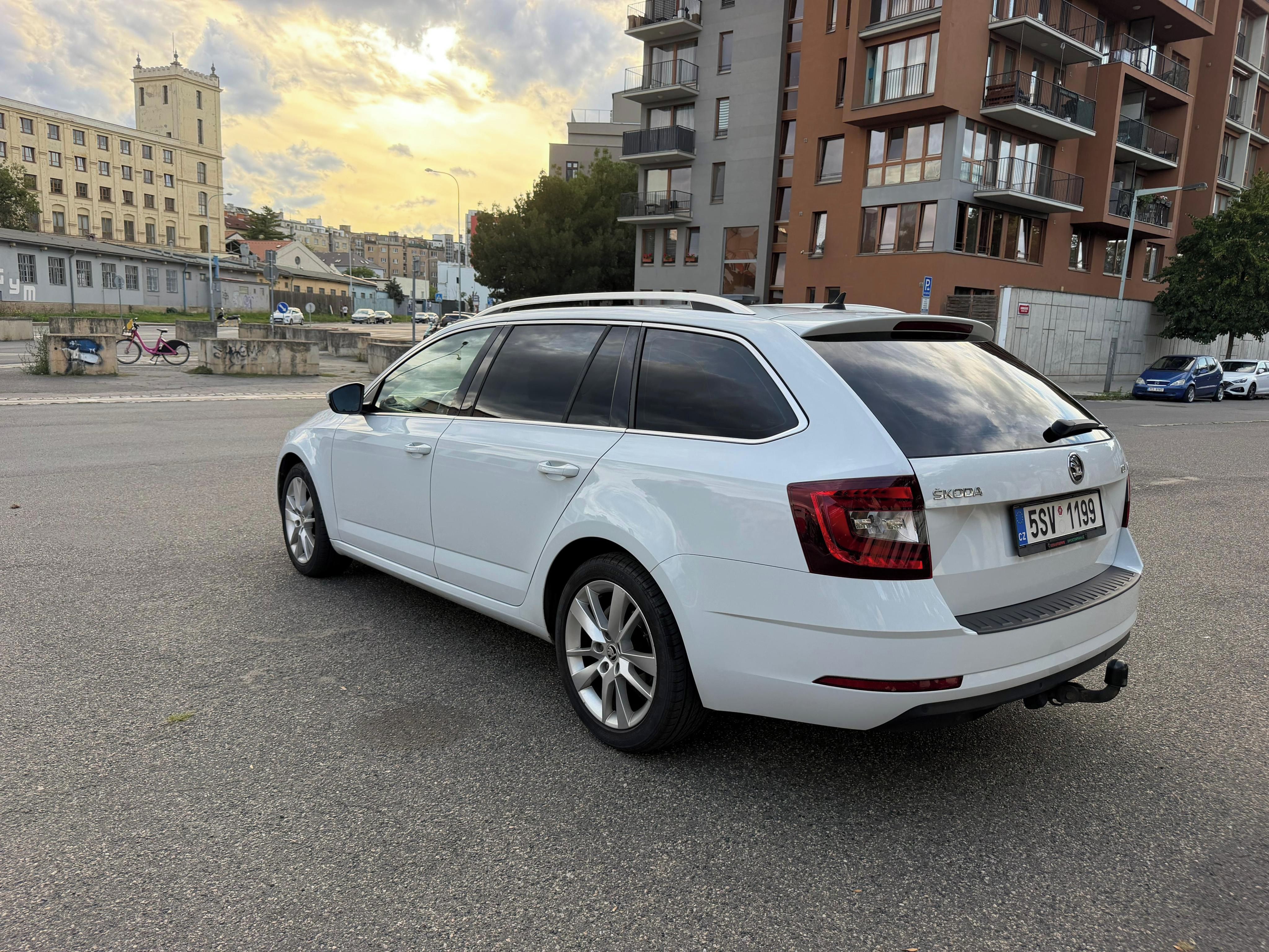 Škoda Octavia, Škoda octavia 2019 1.6 tdicr - fotka 5