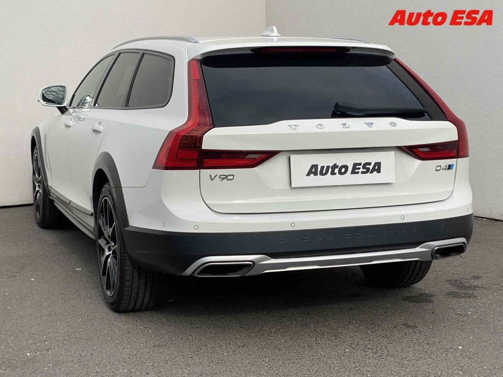 Volvo V90, 2.0D - fotka 6
