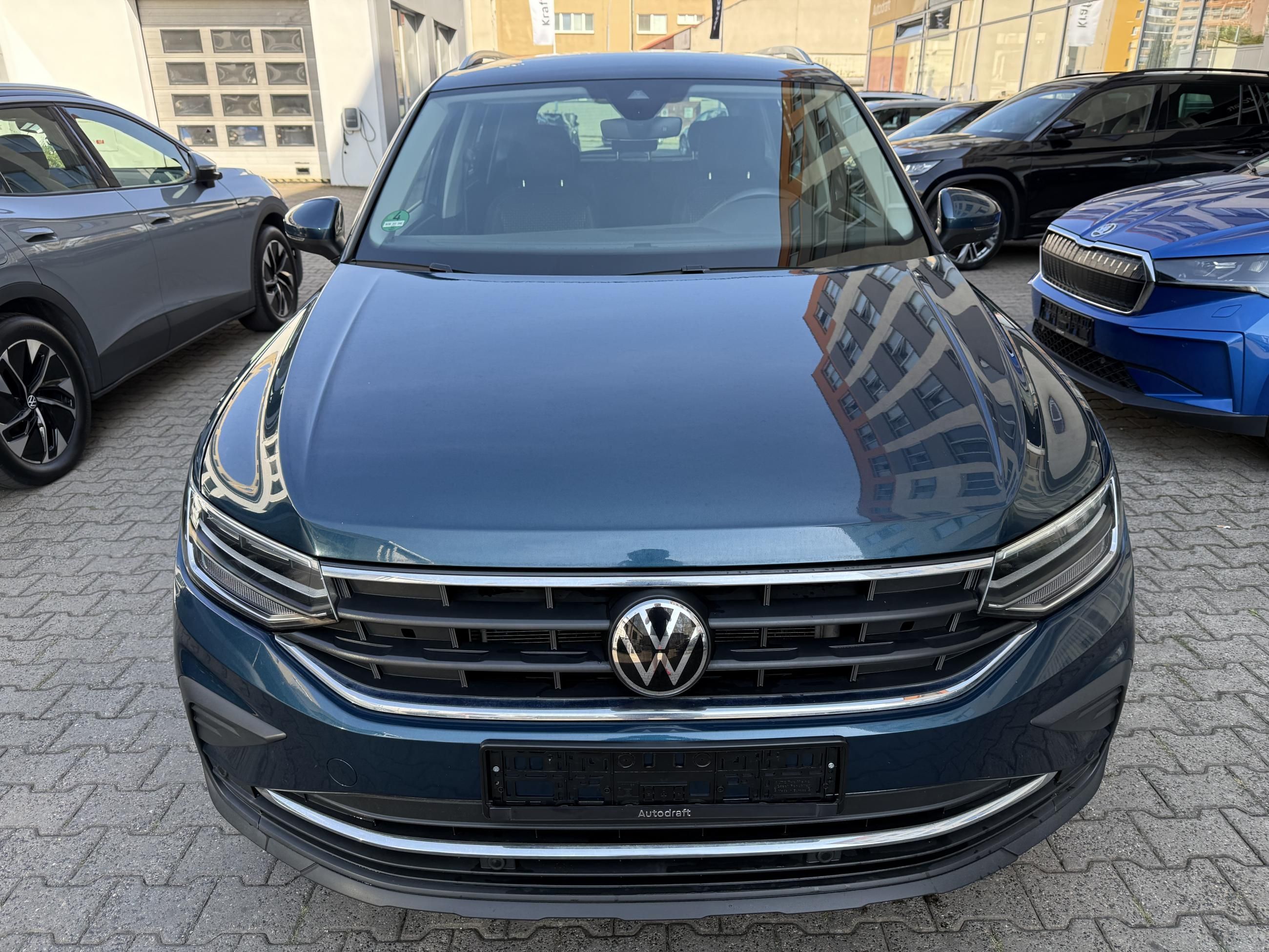 Volkswagen Tiguan, 1.4 TSI 180kW DSG / Tažné - fotka 4