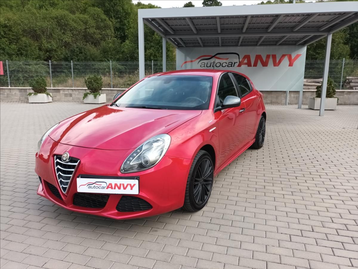 Alfa Romeo Giulietta, 1,6 1.6 JTD,77KW,SPRINT,TAŽNÉ,