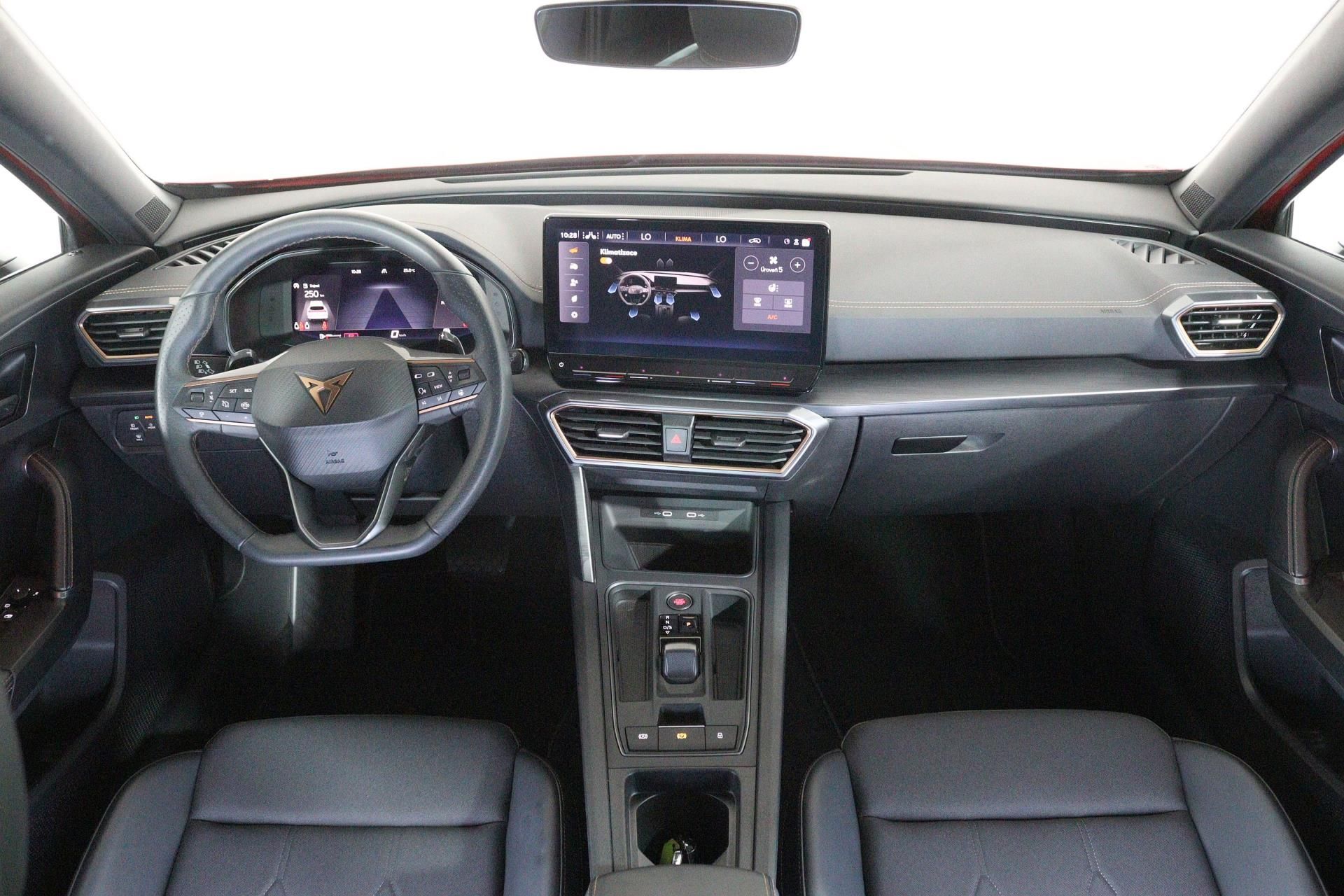 Cupra Formentor, 1.5 TSI 150k DSG/ TAŽNÉ Z.,ACC - fotka 5