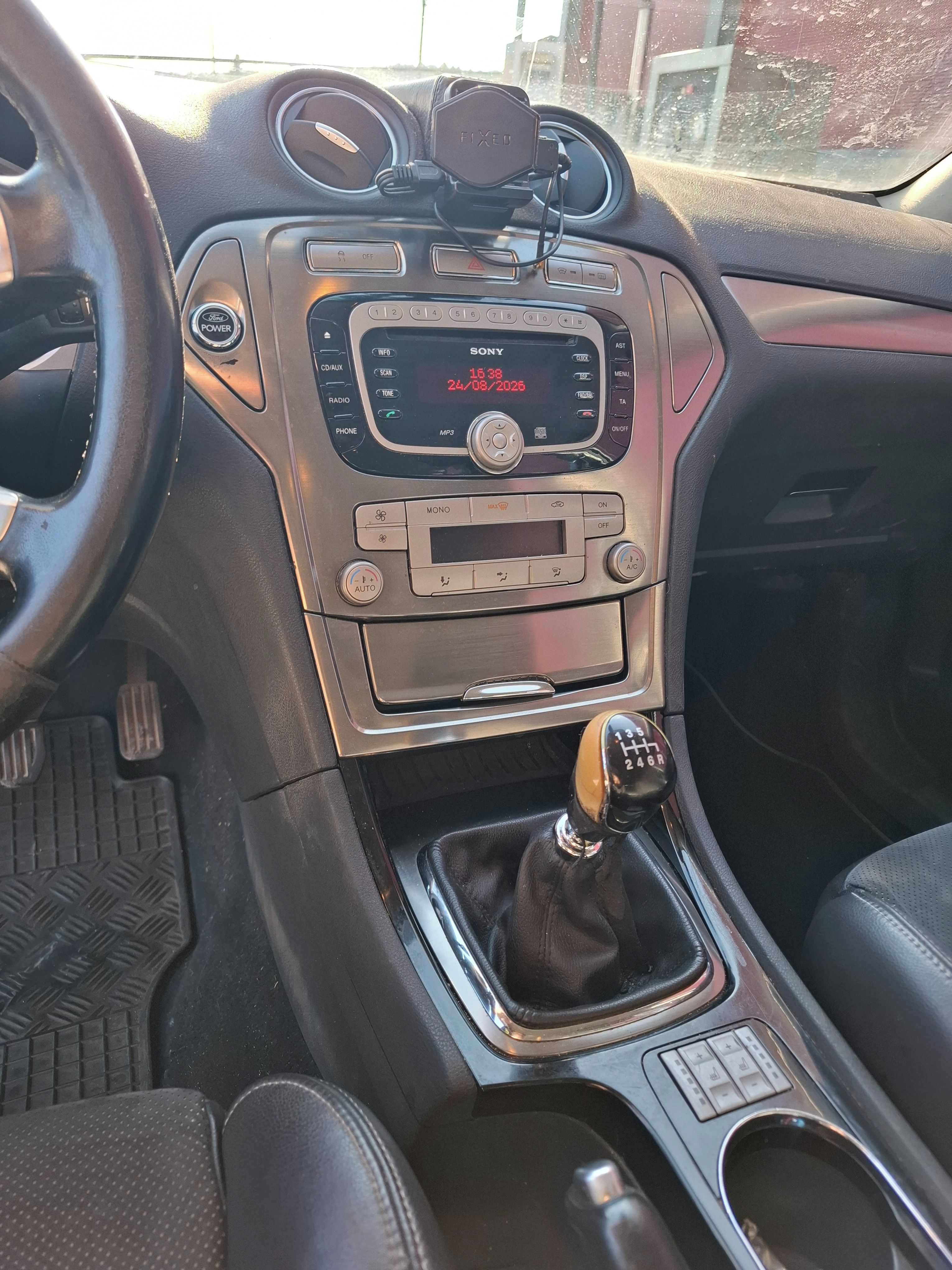 Ford Mondeo, 2.2TDCi - fotka 3