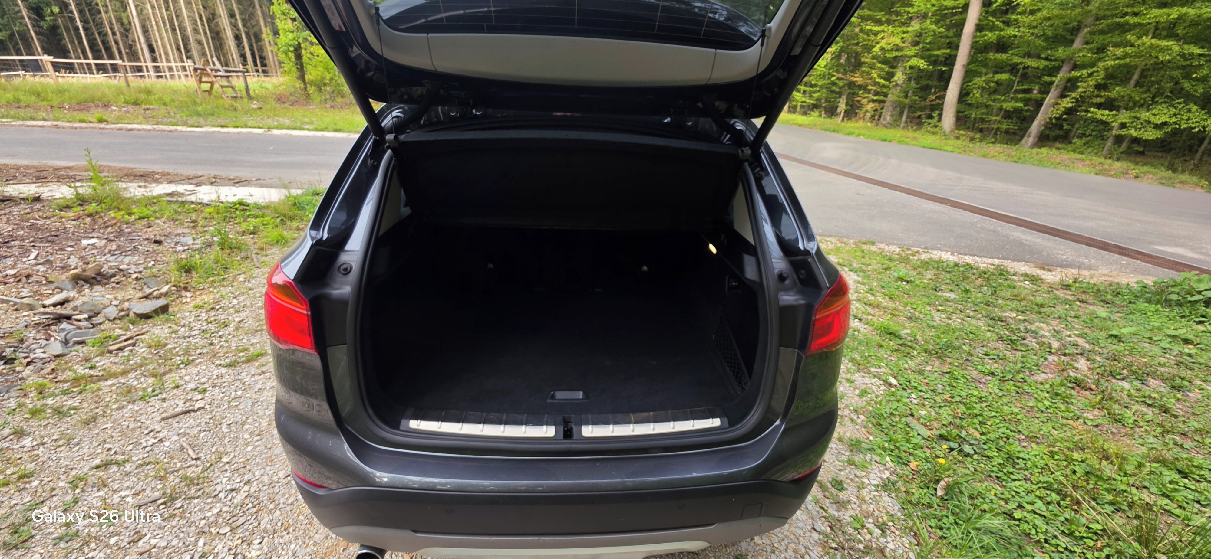 BMW X1, BMW X1 sDrive16d xLine, 11/201 - fotka 6