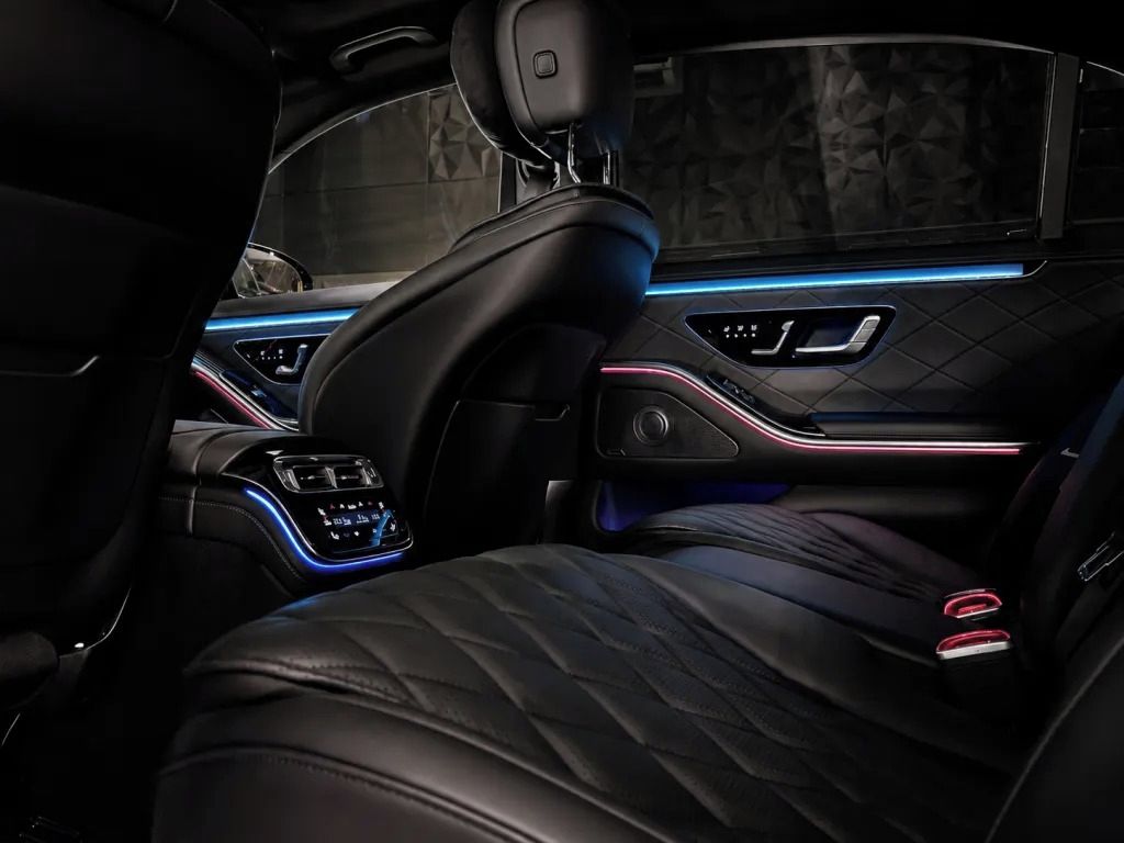 Mercedes-Benz Třídy S, S 400d 4MATIC Long AMG - fotka 2