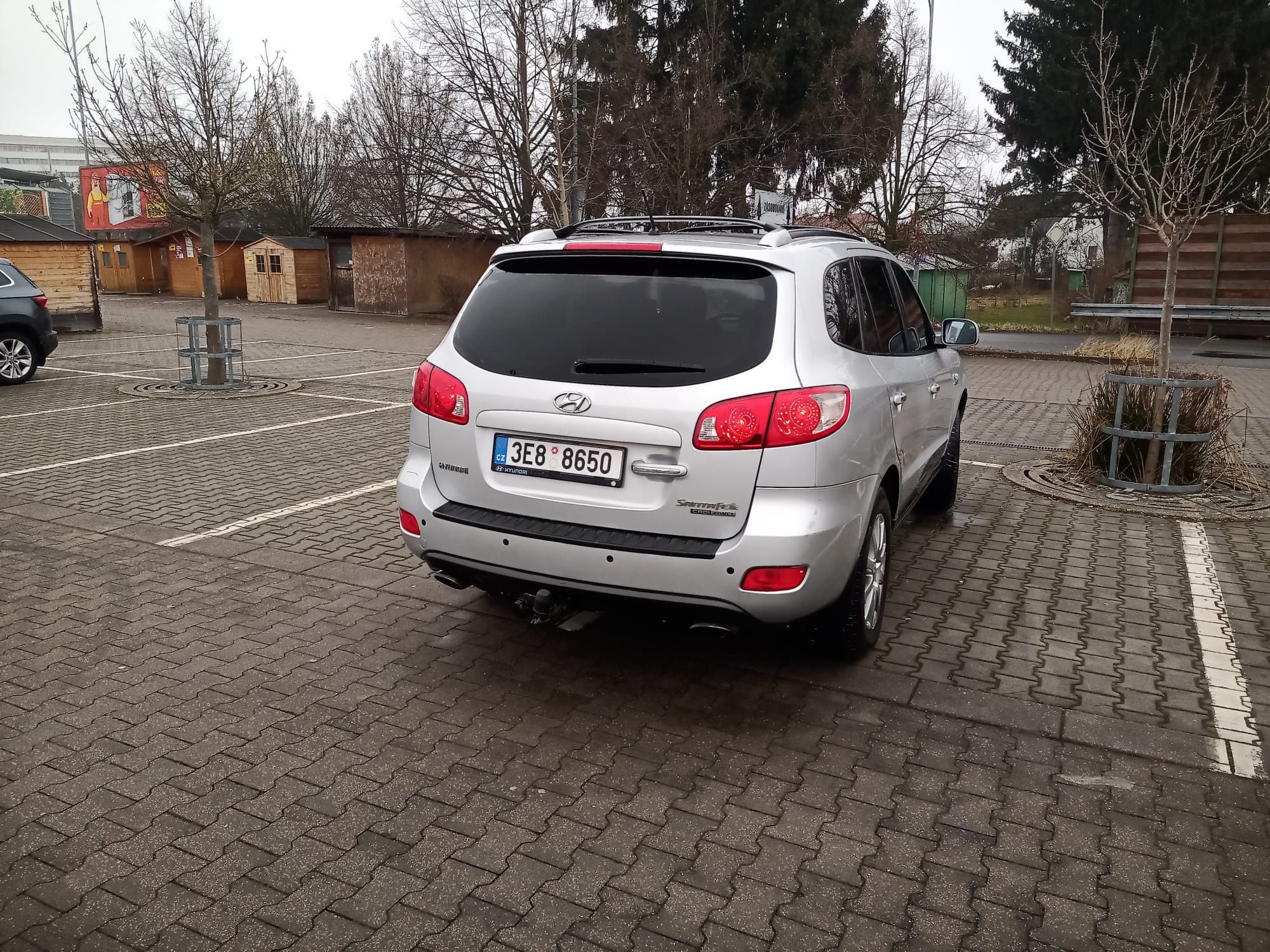 Hyundai Santa Fe, 2,2 crdi, servisováno - fotka 4