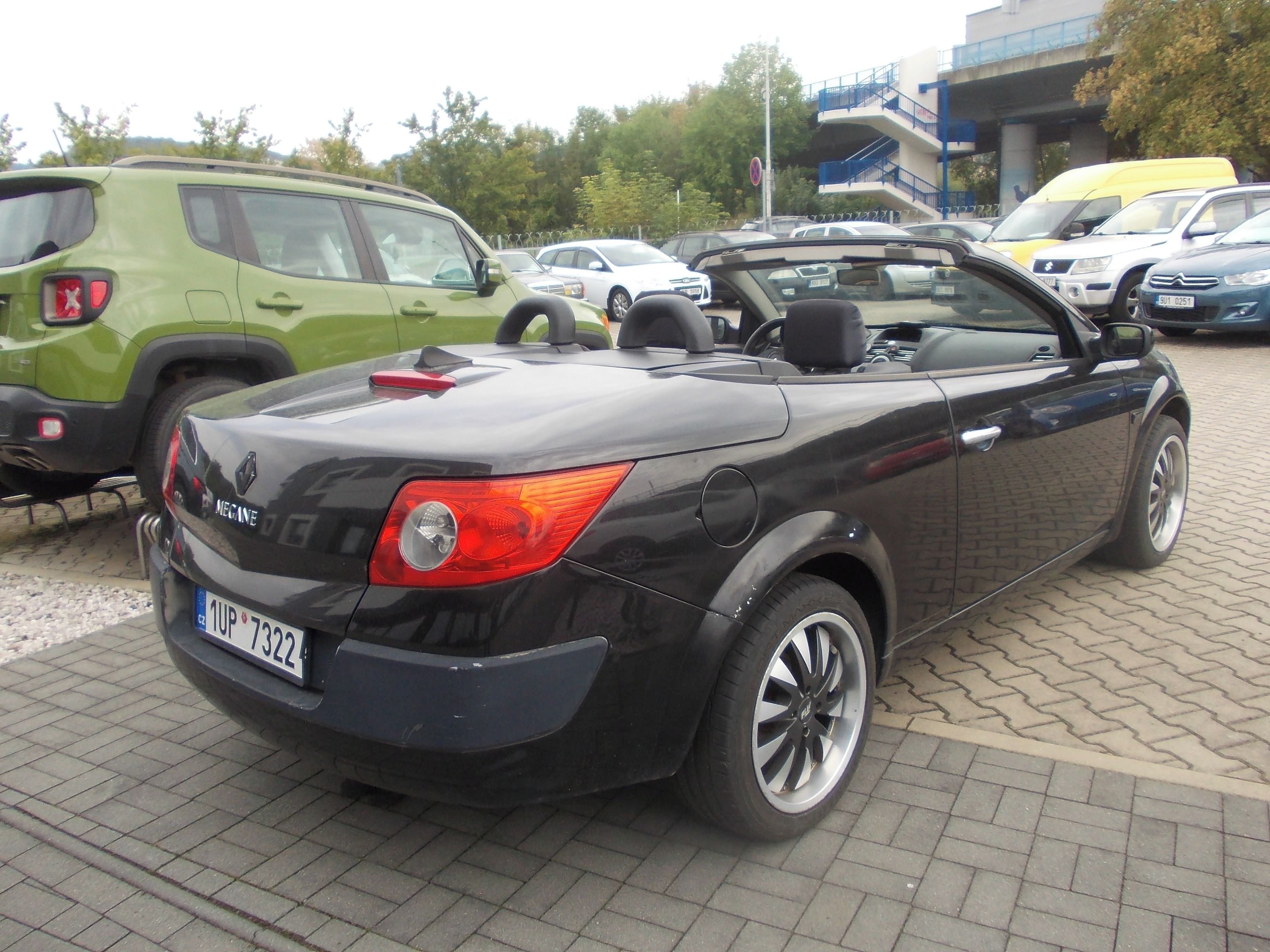 Renault Mégane, 1.6 16v 83KW CABRIO - fotka 3