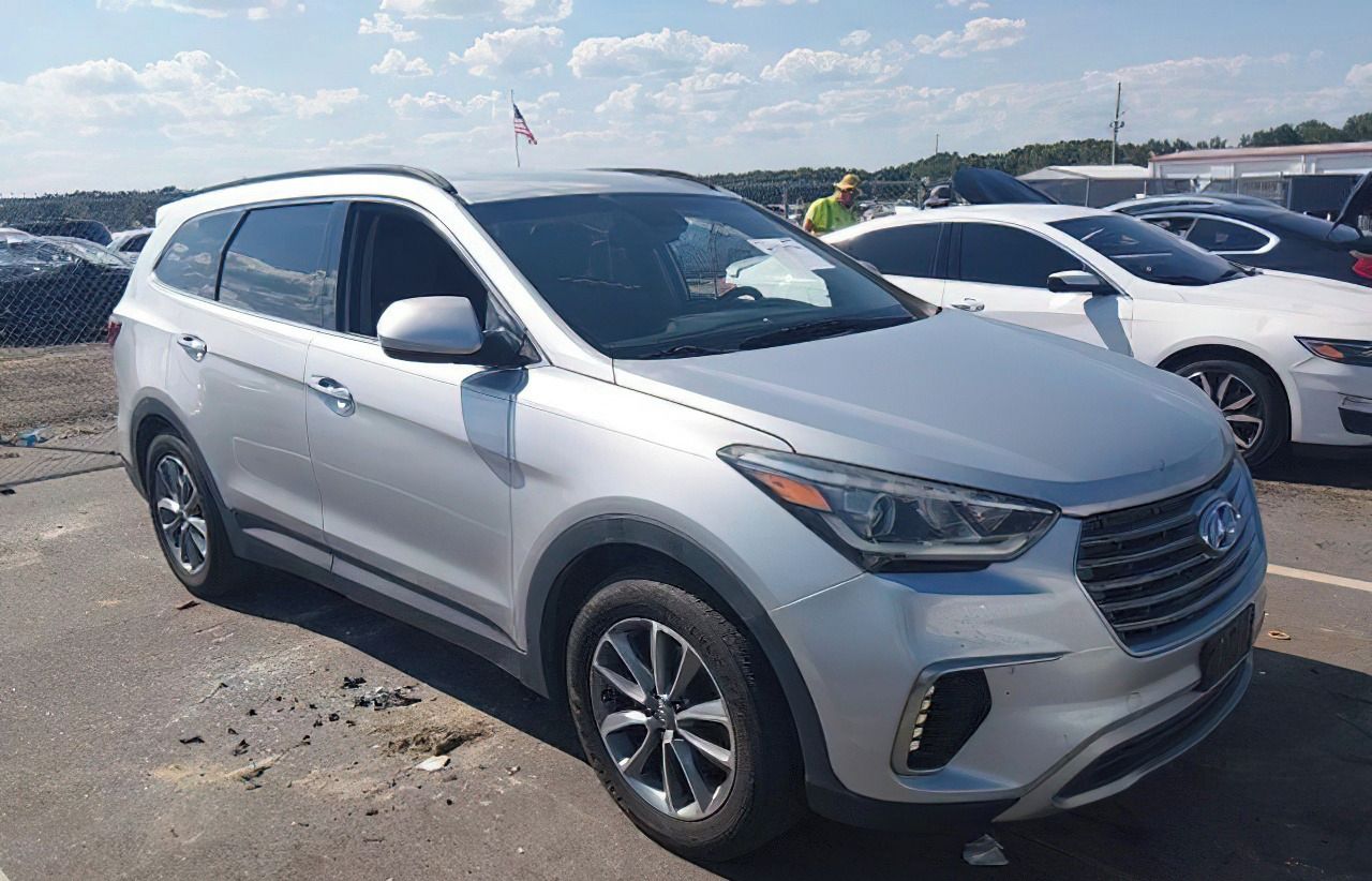 Hyundai Santa Fe, Auto na cestě - fotka 2