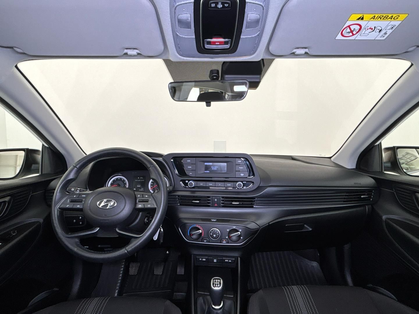 Hyundai Bayon, 1.2 i / 62 kW - fotka 5