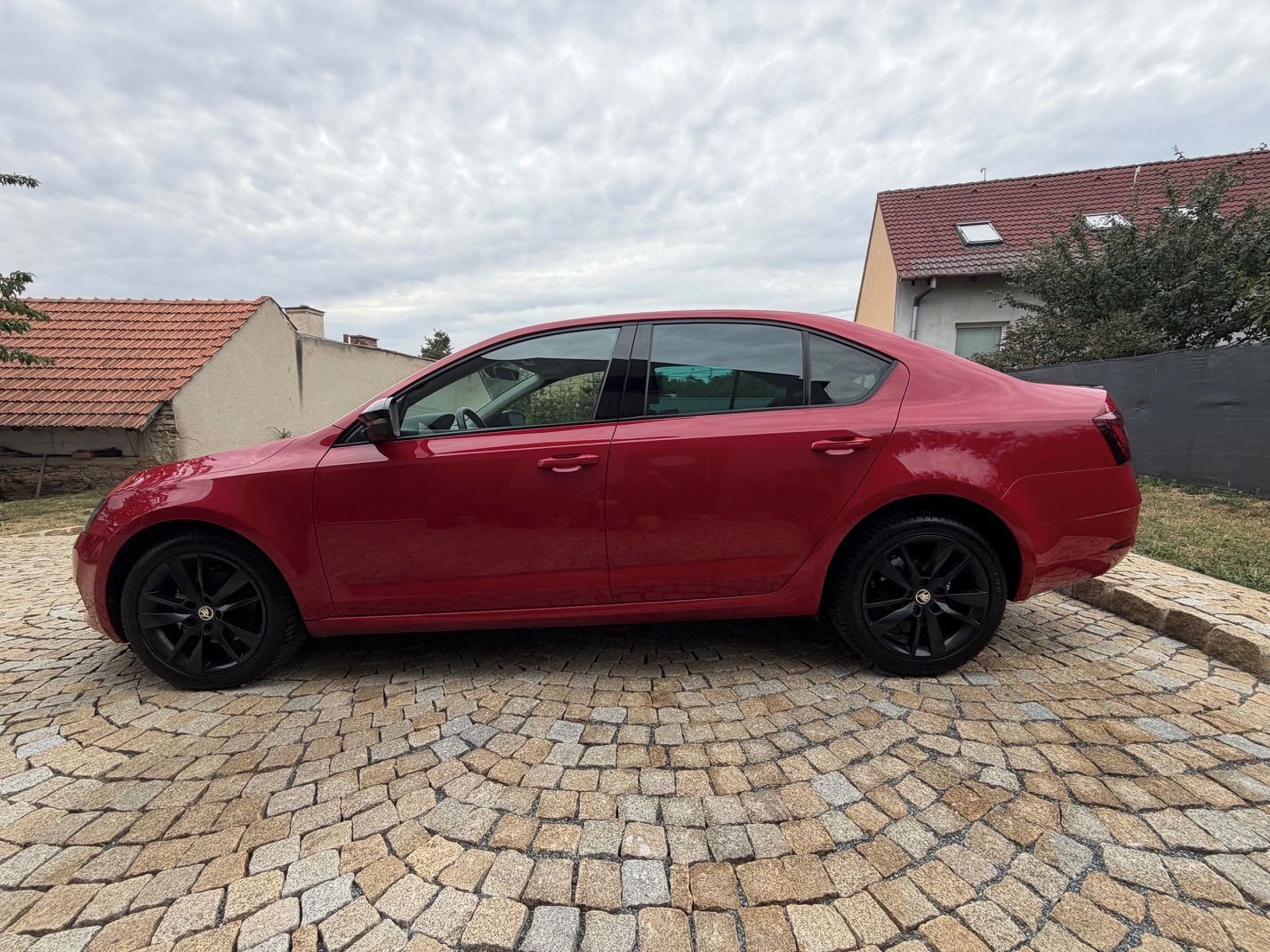 Škoda Octavia, 1.5 TSI 110 kW DSG 2020 ČR - fotka 3