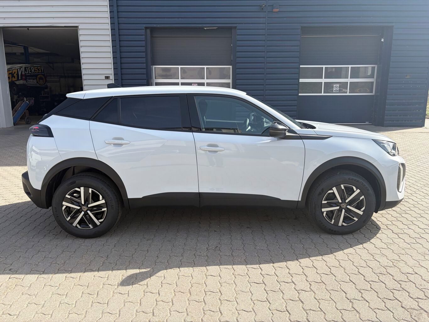 Peugeot 2008, BUSINESS PureTech 100 MAN6 - 6 - fotka 6