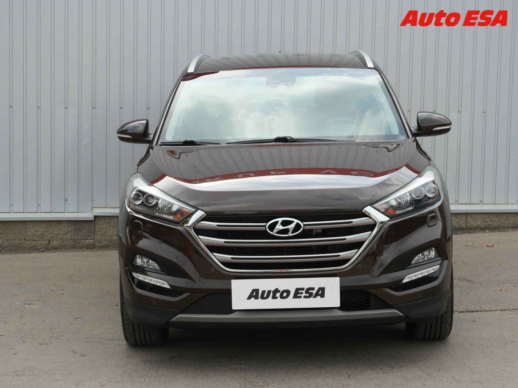 Hyundai Tucson, 2.0 CRDi,1.maj,ČR - fotka 2