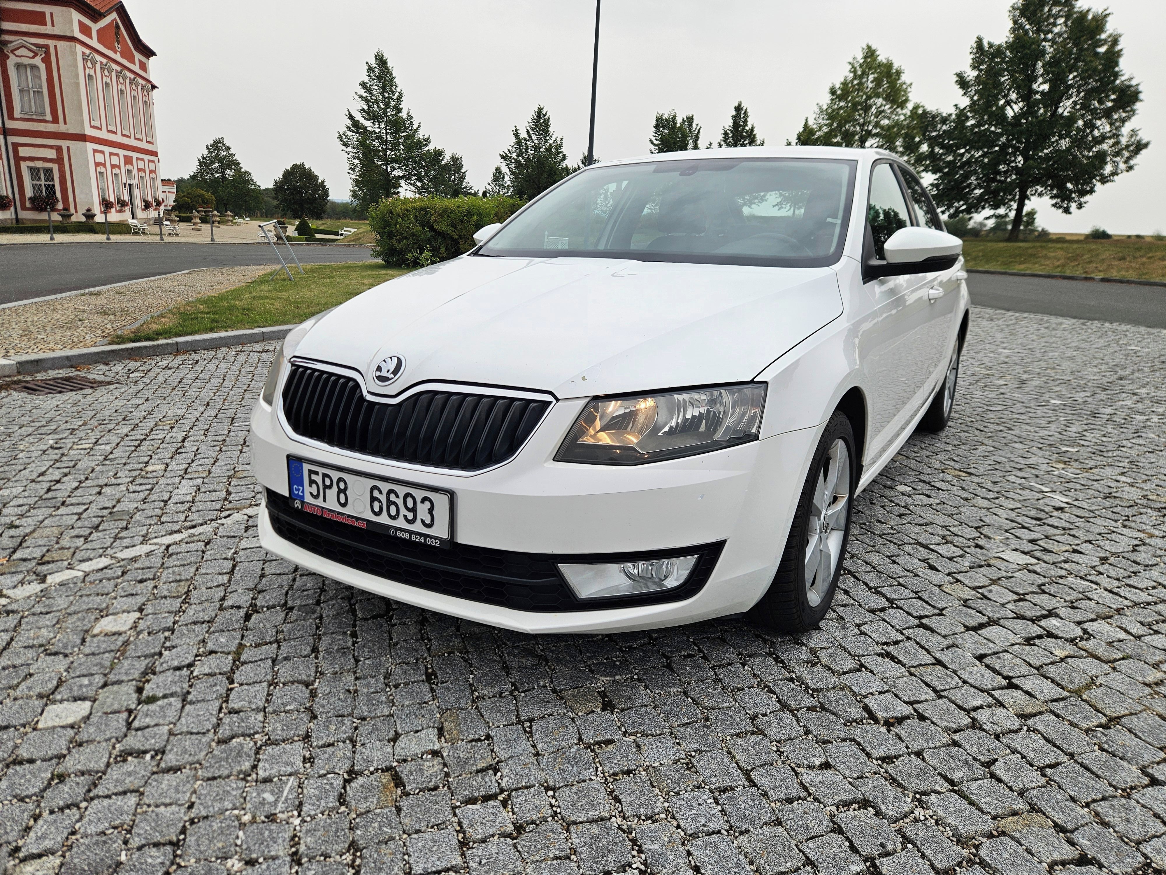 Škoda Octavia, 1.4TSI 103KW, DPH, SPLÁTKY - fotka 2