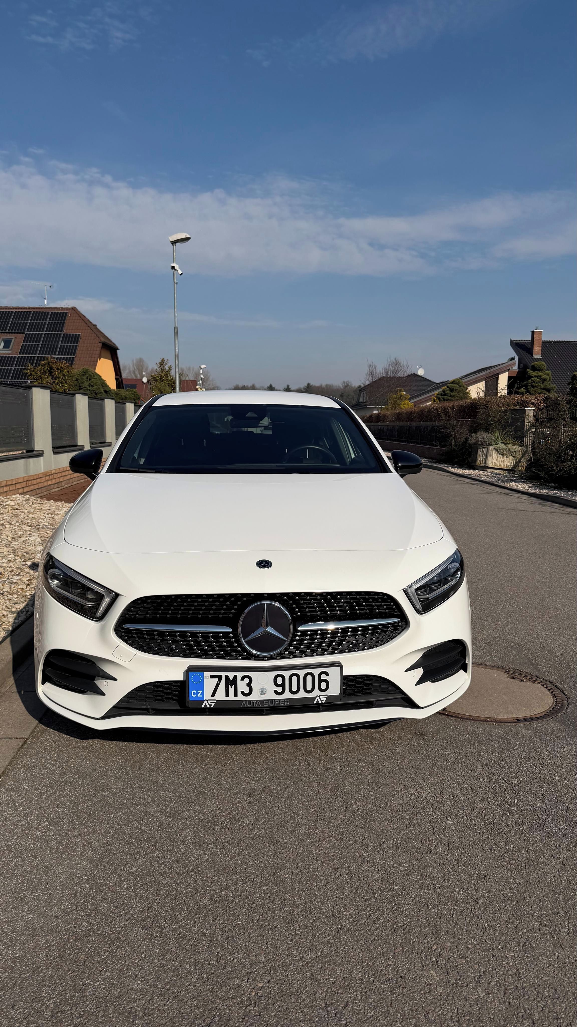 Mercedes-Benz Třídy A, 200 d Sedan, AMG Line