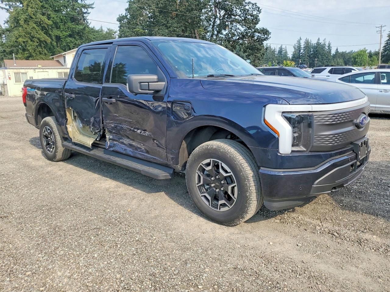 Ford F-150, Auto na cestě - fotka 2