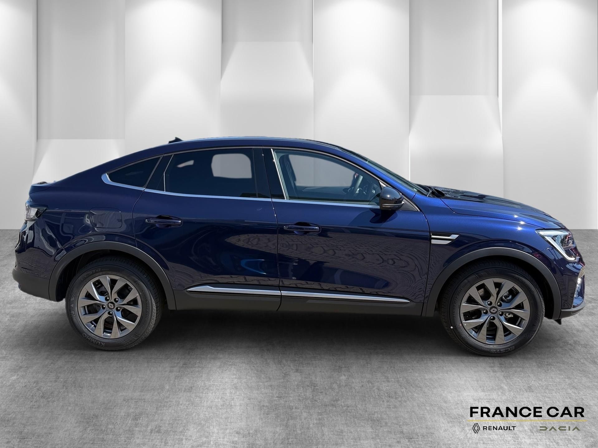 Renault Arkana, 1,6 SCe E-Tech 105 kW Techno - fotka 4