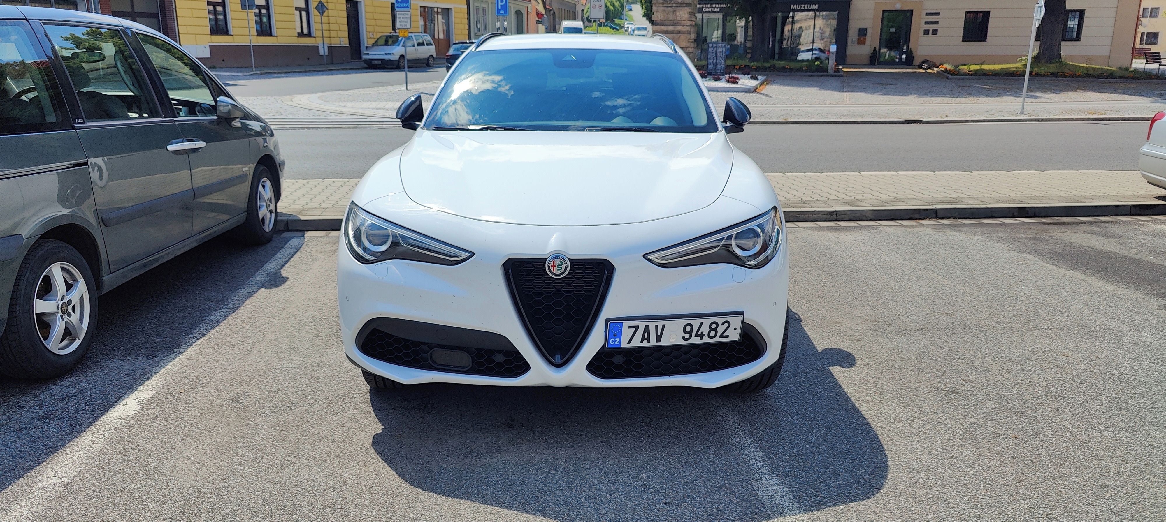 Alfa Romeo Stelvio, 2.0 Turbo 206 kW • ČR • 2. maj