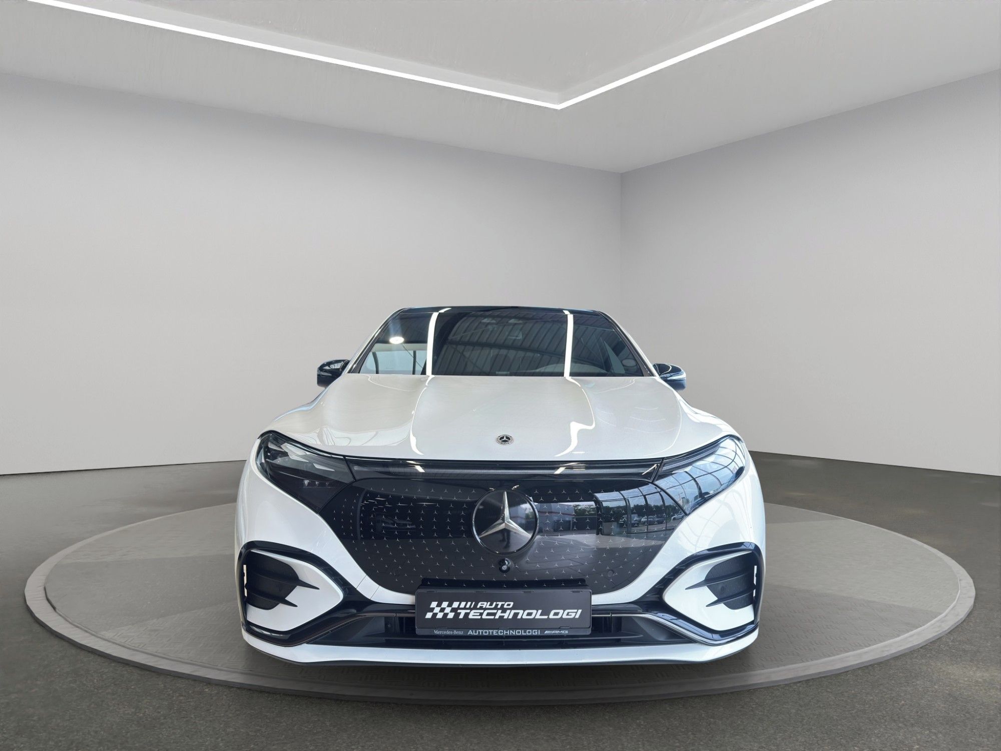 Mercedes-Benz EQS, 580 4MATIC - fotka 2