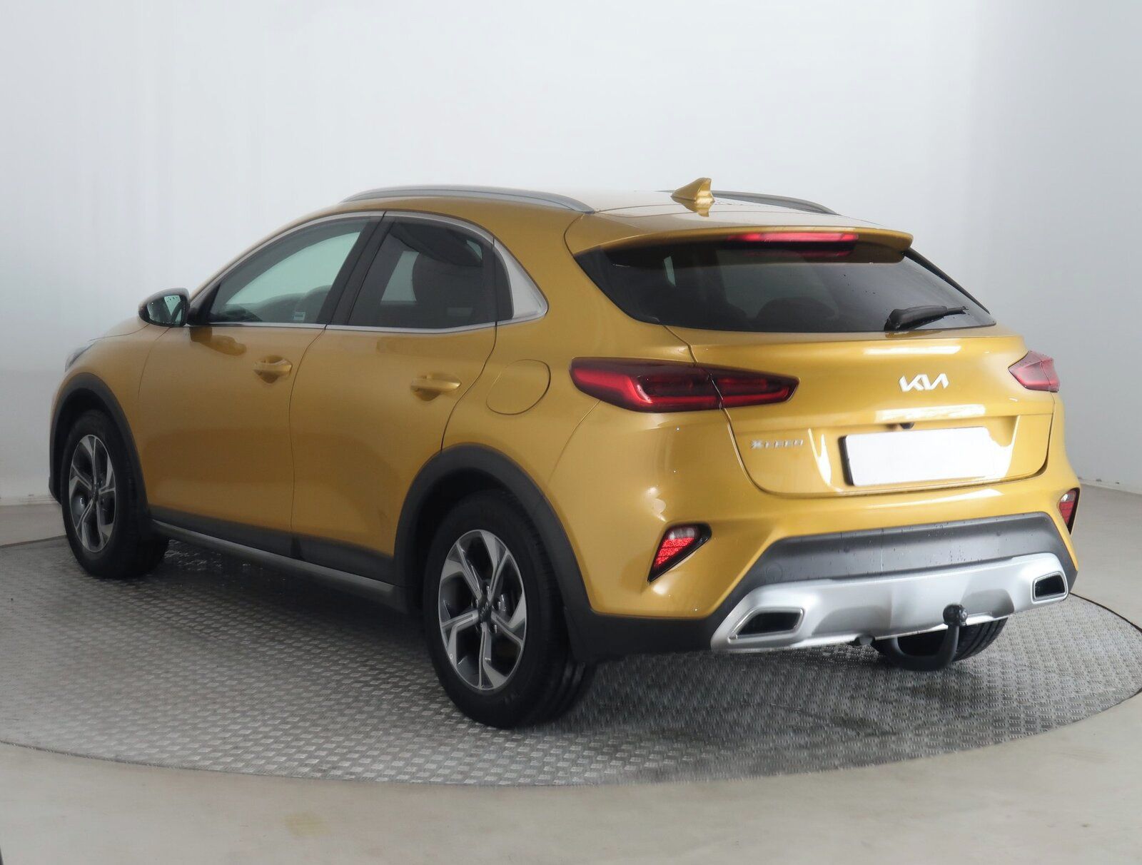 Kia XCee´d, 1.5 T-GDI, Záruka, ČR,1.maj - fotka 4