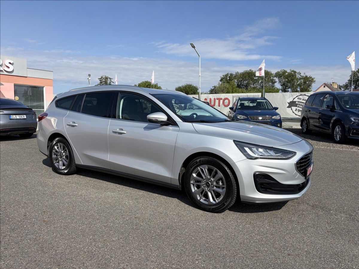 Ford Focus, 1,0 92KW TITANIUM x, LED,Navi, - fotka 2