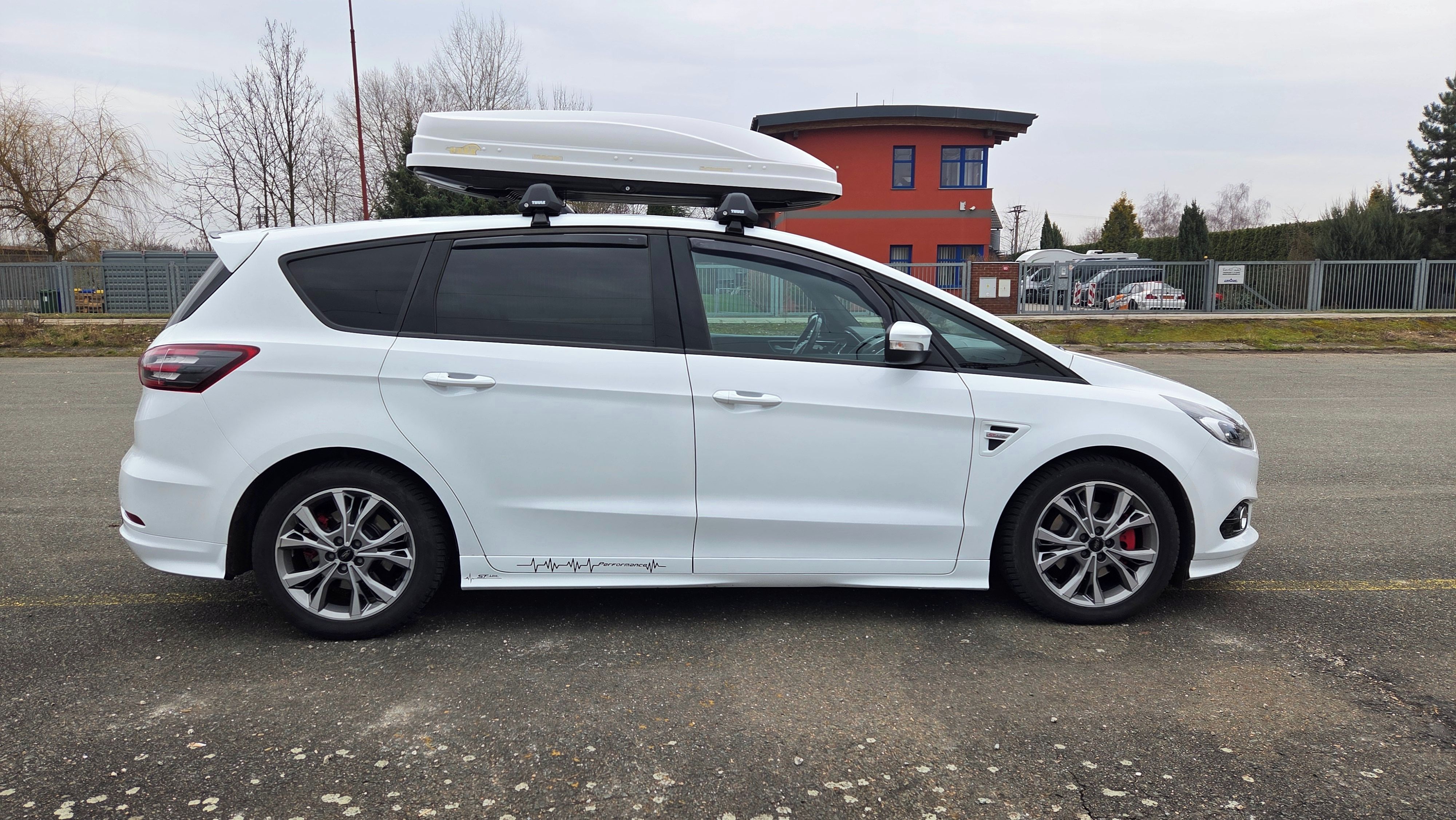 Ford S-MAX, 2.0 AT ST-Line 177KW, 7míst - fotka 6