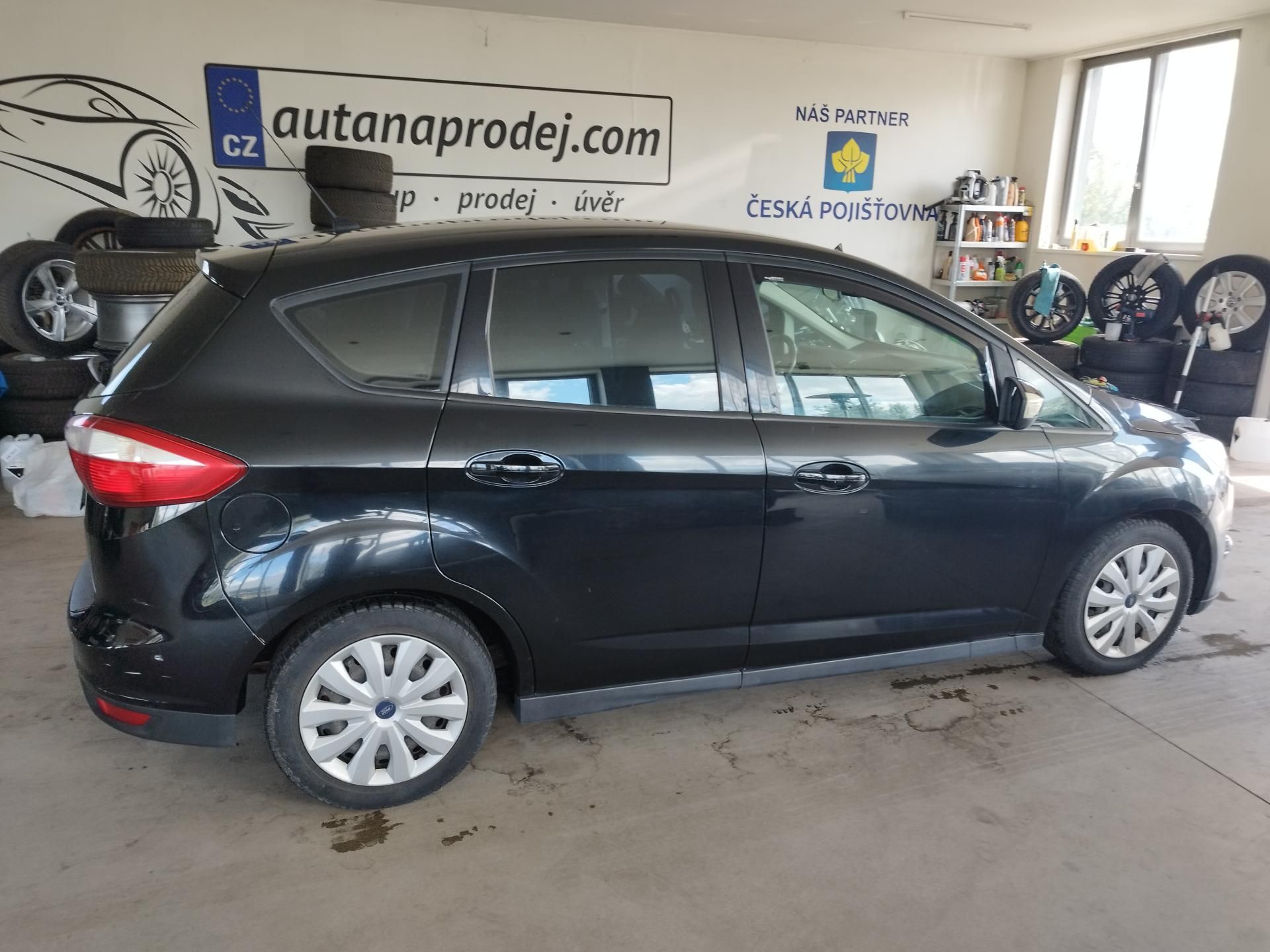 Ford C-MAX, 1,6I,92KW,AUT.KLIMA,NOVÁ STK - fotka 4
