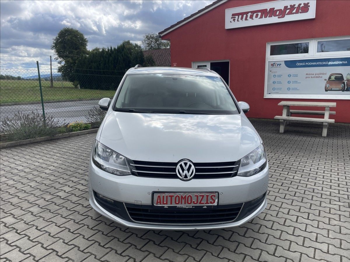 Volkswagen Sharan, 2,0 TDI DSG 103 kW DPH 7 MÍST - fotka 2