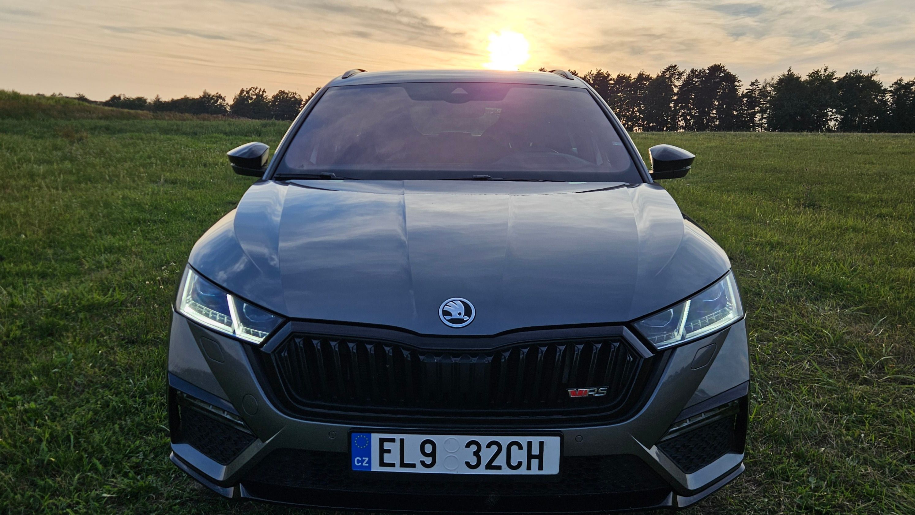 Škoda Octavia, iV RS PHEV 180kW TOP stav! - fotka 3