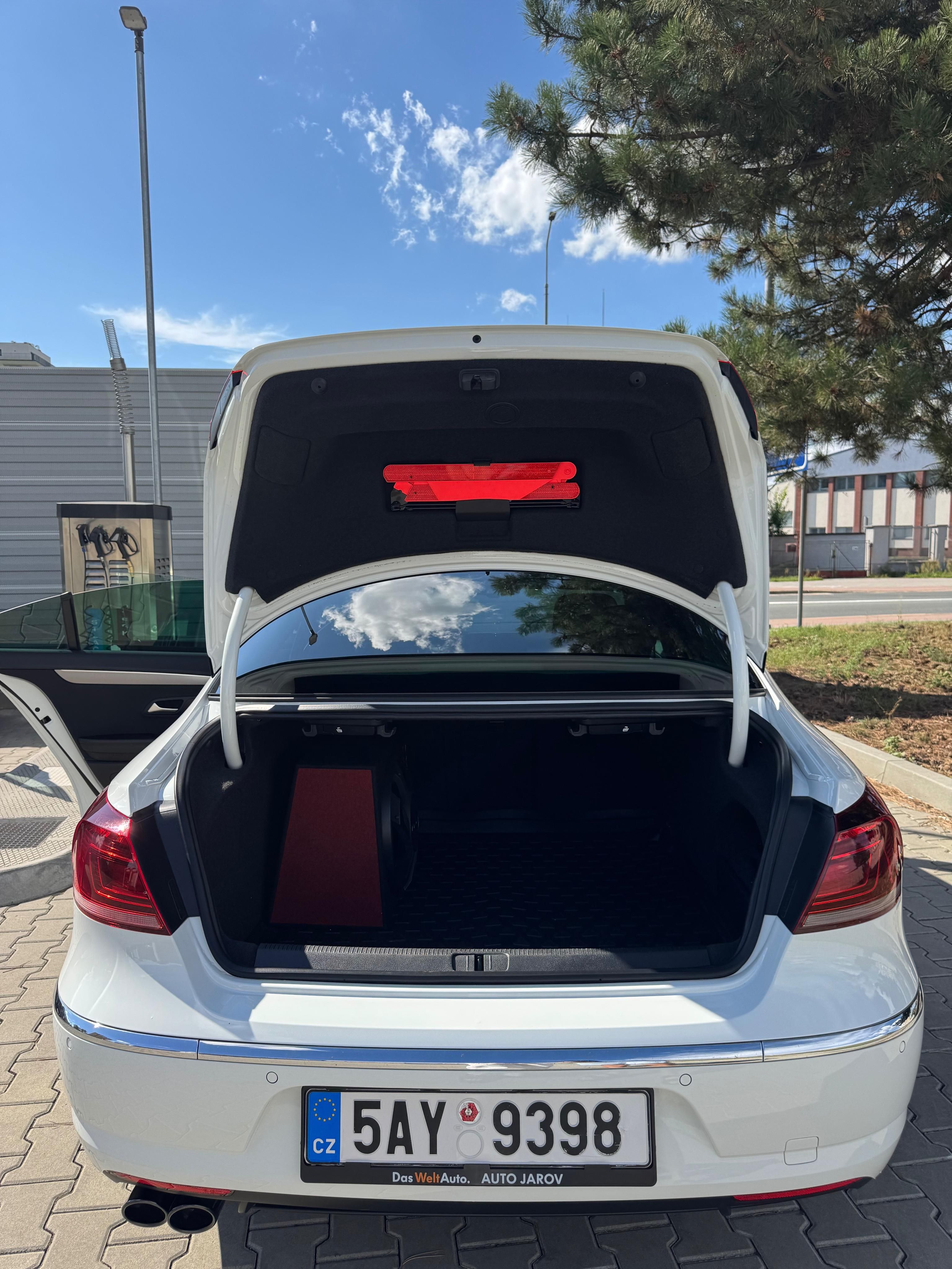 Volkswagen CC, Volkswagen CC 2.0 TDI - fotka 4