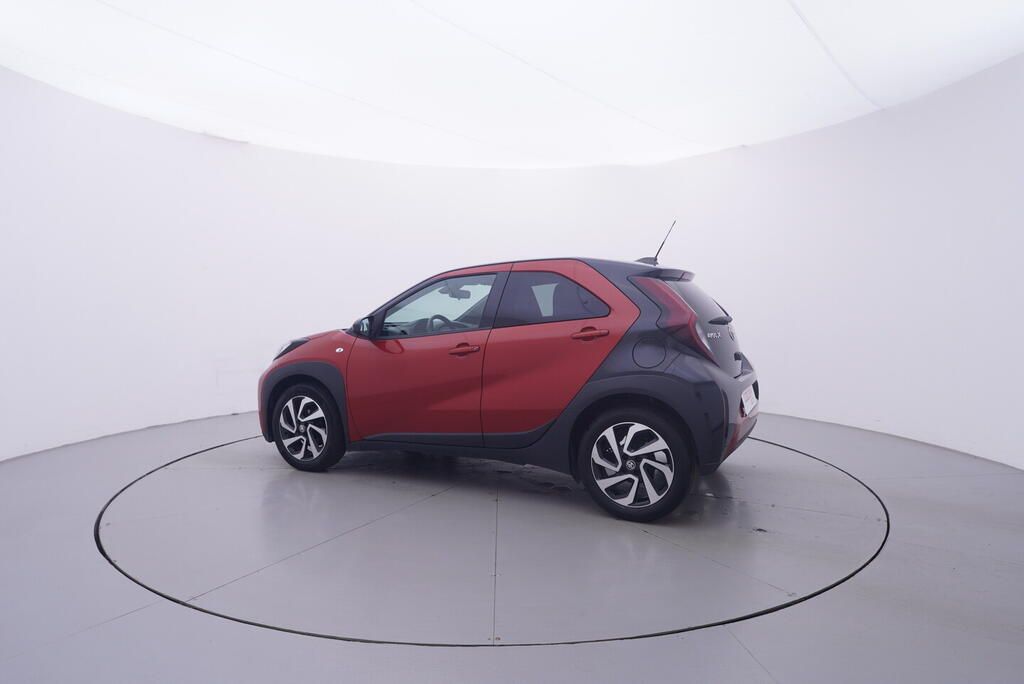 Toyota Aygo, X Style 1.0 53 kW - fotka 3