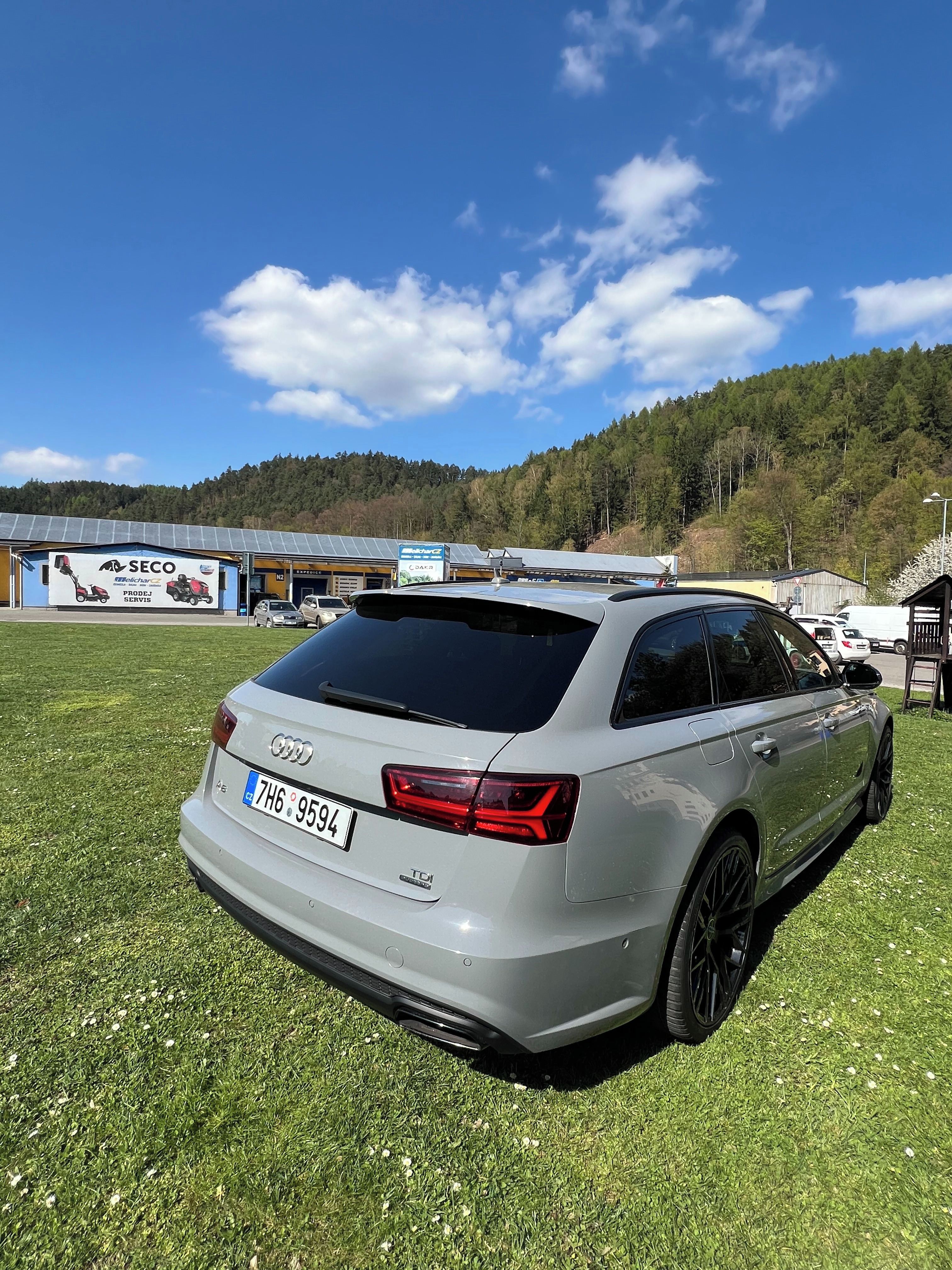 Audi A6 Avant, Competition - fotka 6