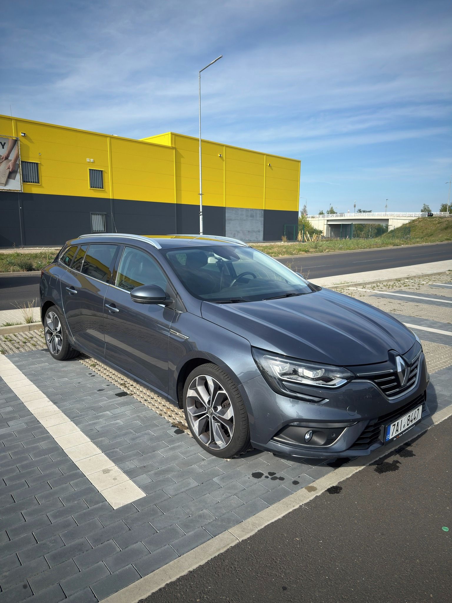 Renault Mégane, 1.3 TCe, 103 kw, automat - fotka 2