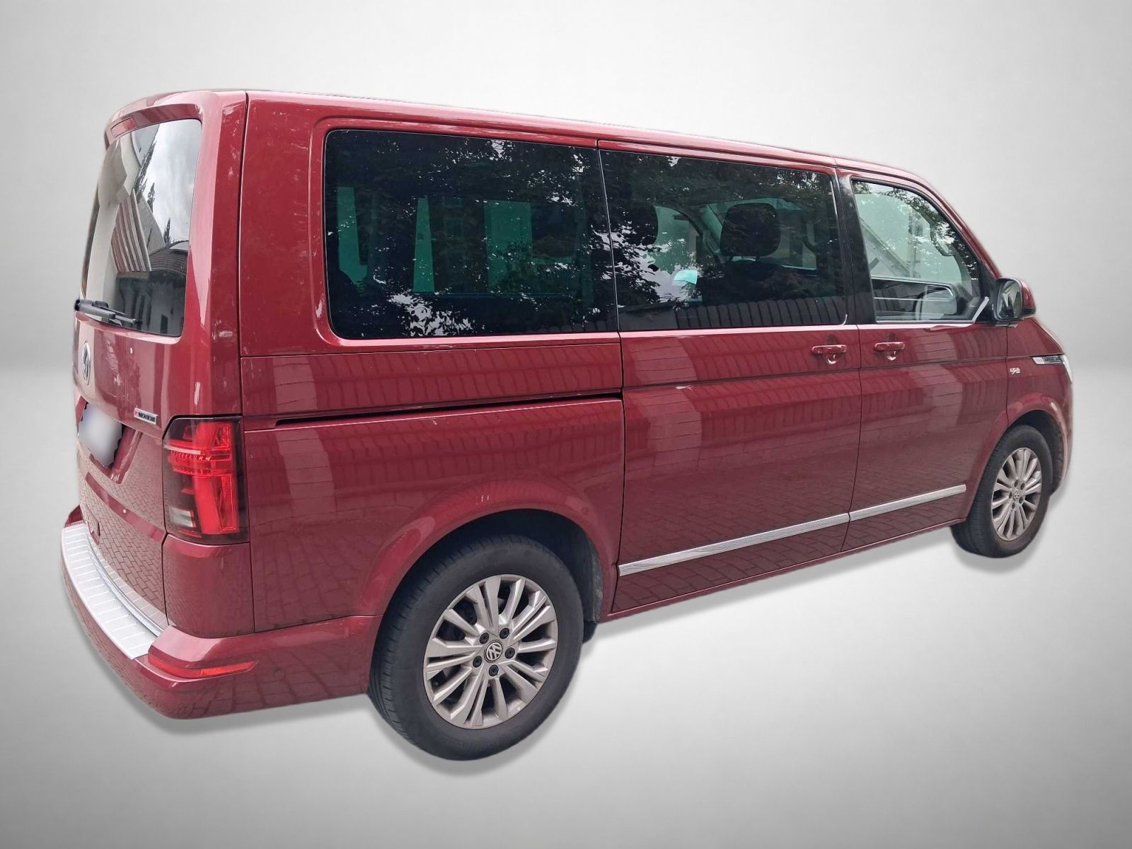 Volkswagen Multivan, 2.0 BiTDI 4Motion, Highline - fotka 2