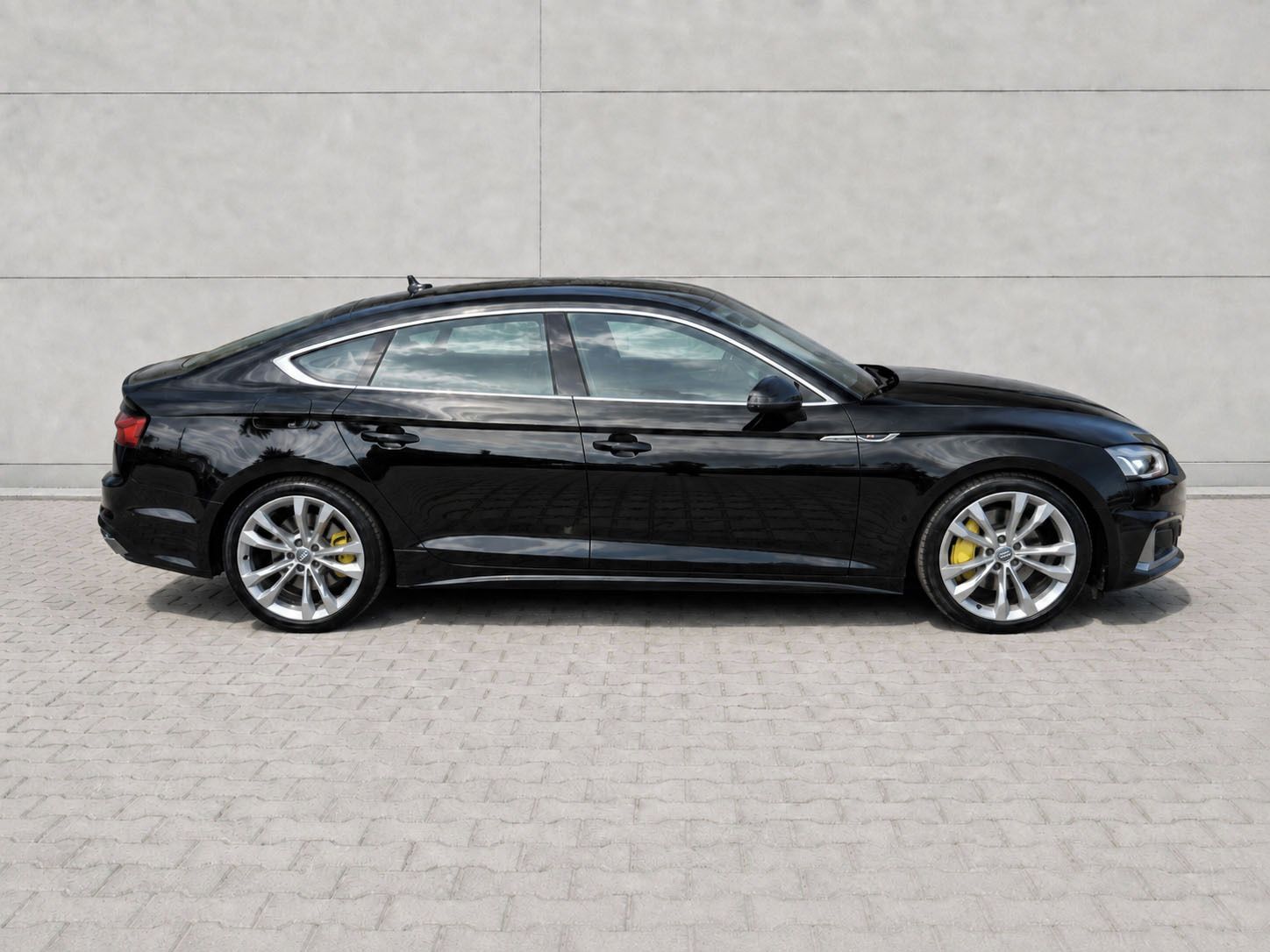 Audi A5, 45TFSI quattro, S line, 180 kW - fotka 4