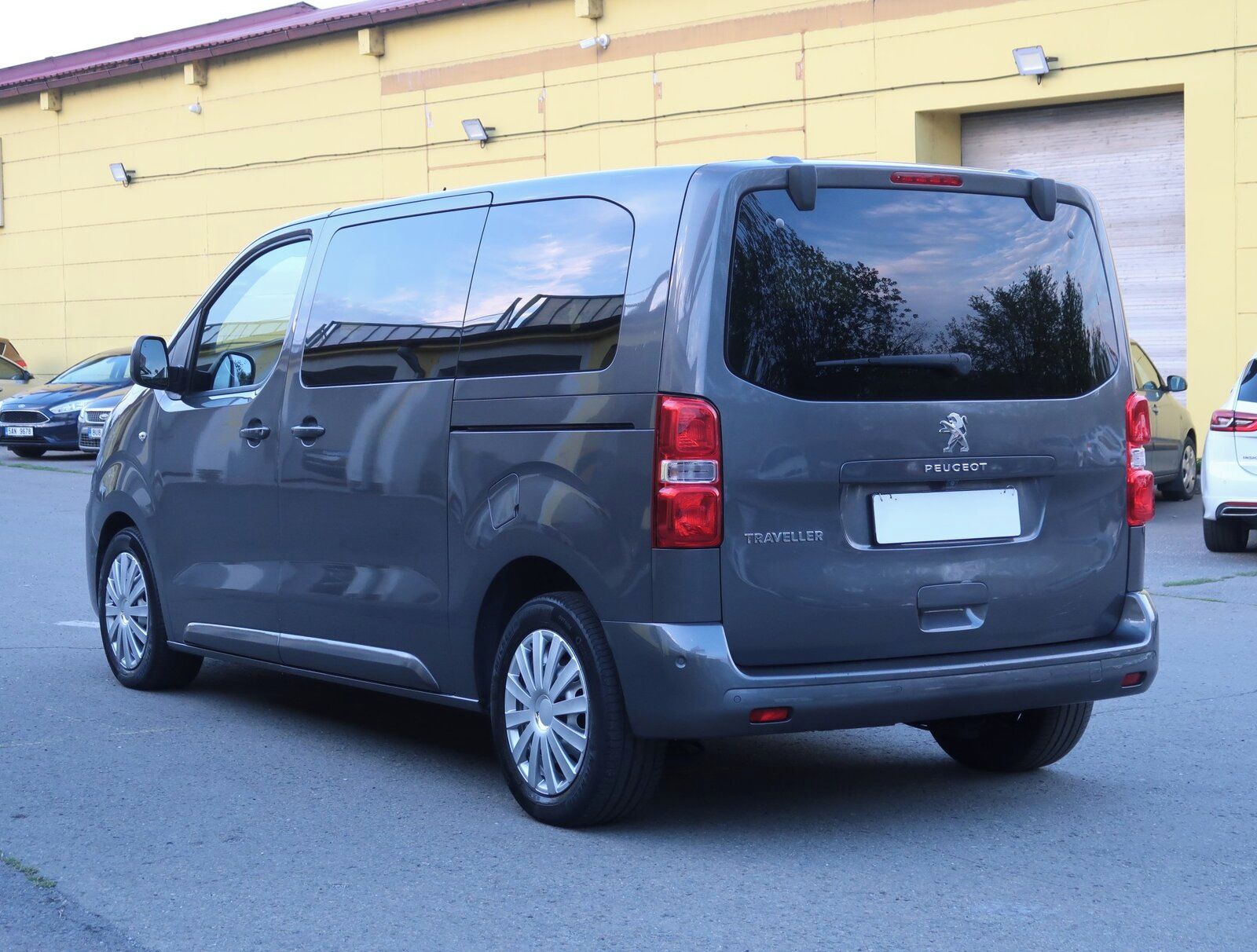 Peugeot Traveller, 2.0 BlueHDi, Klima, ČR, 1Maj - fotka 4