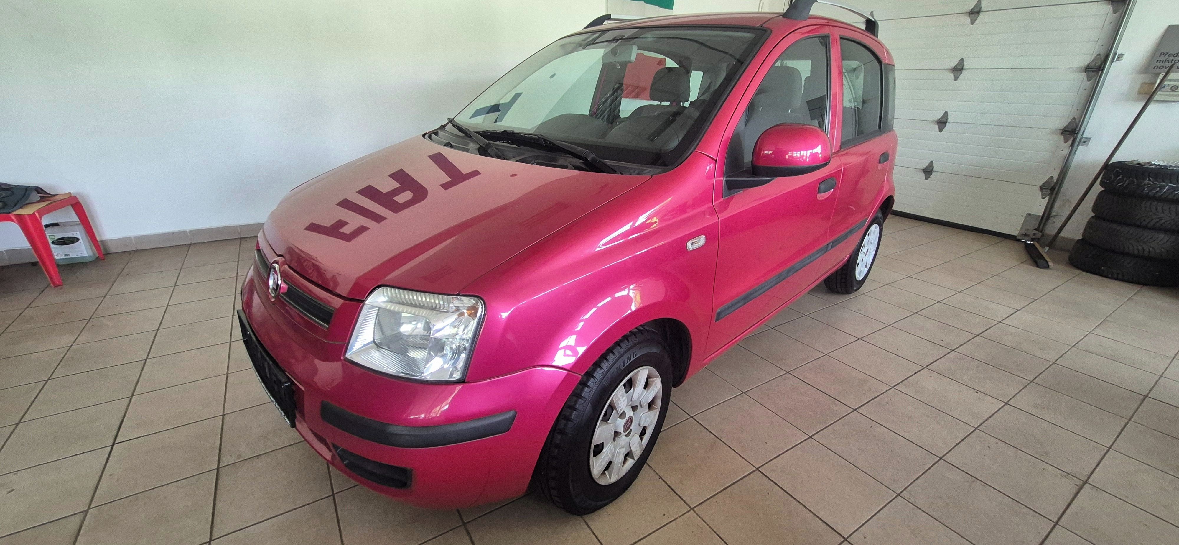 Fiat Panda, 1,2 70k, mod.2011, klima - fotka 2