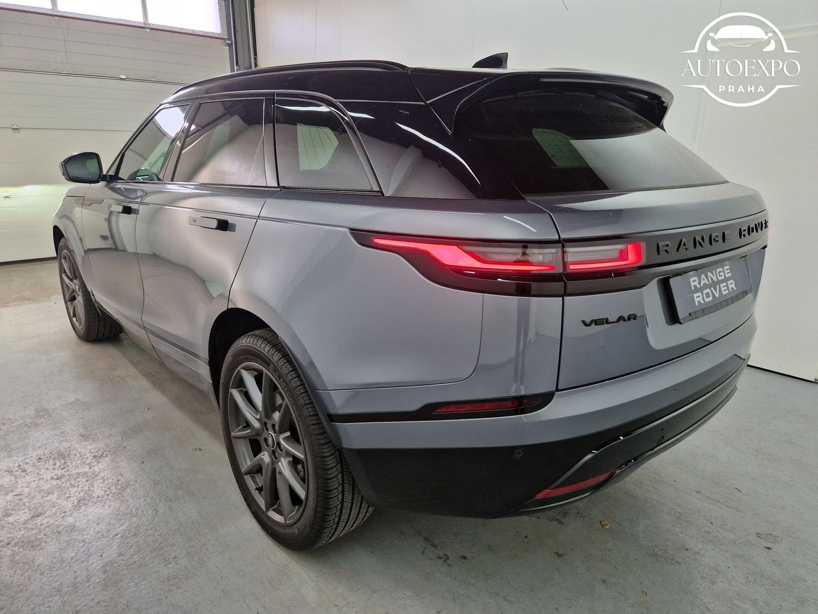 Land Rover Range Rover Velar, D300 Dynamic SE Black HUD - fotka 2
