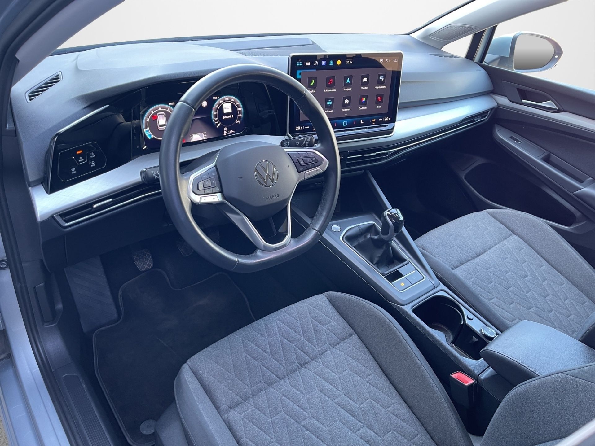 Volkswagen Golf Variant, 1,5 eTSI 85 kW Life - fotka 5