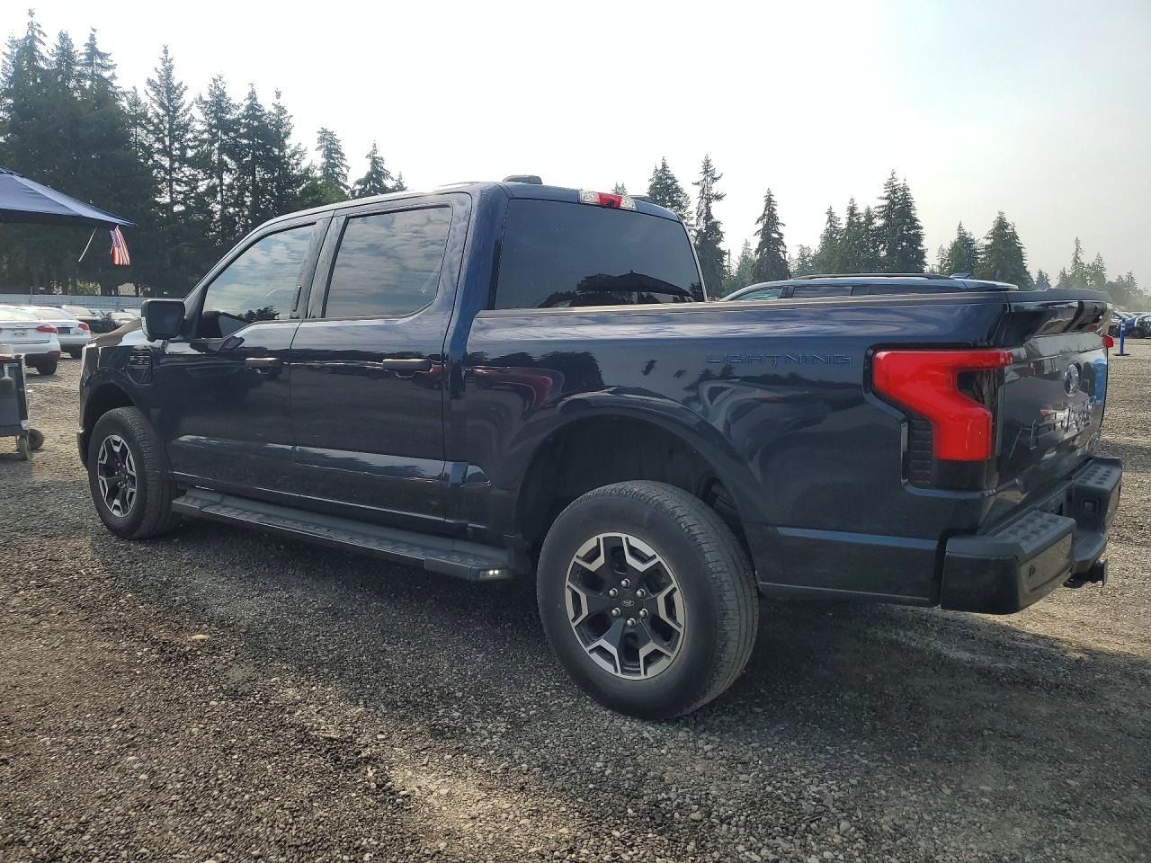 Ford F-150, Auto na cestě - fotka 3