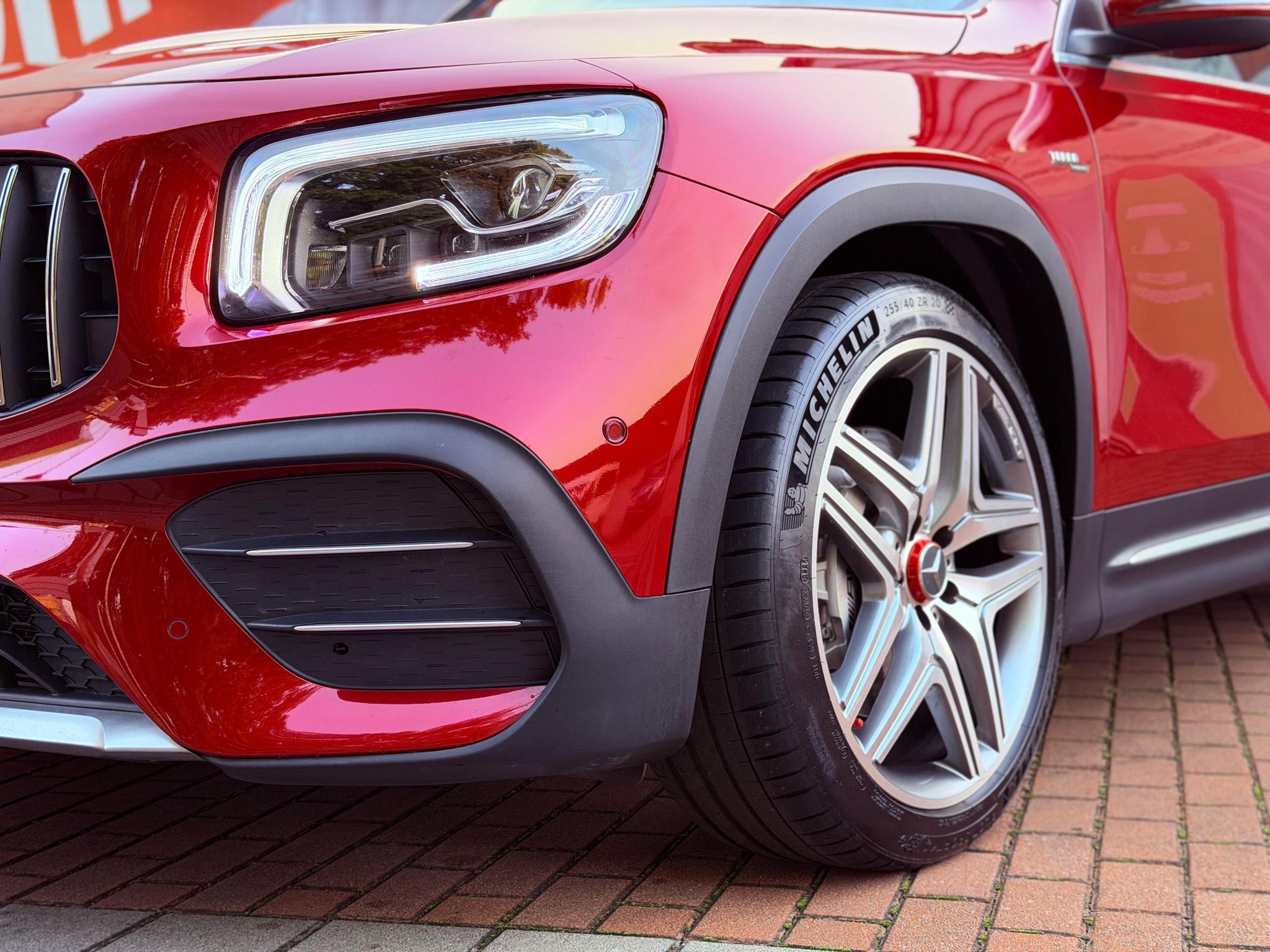 Mercedes-Benz GLB, 35 AMG 4Matic 8G, ČR, 1.Maj, S - fotka 3