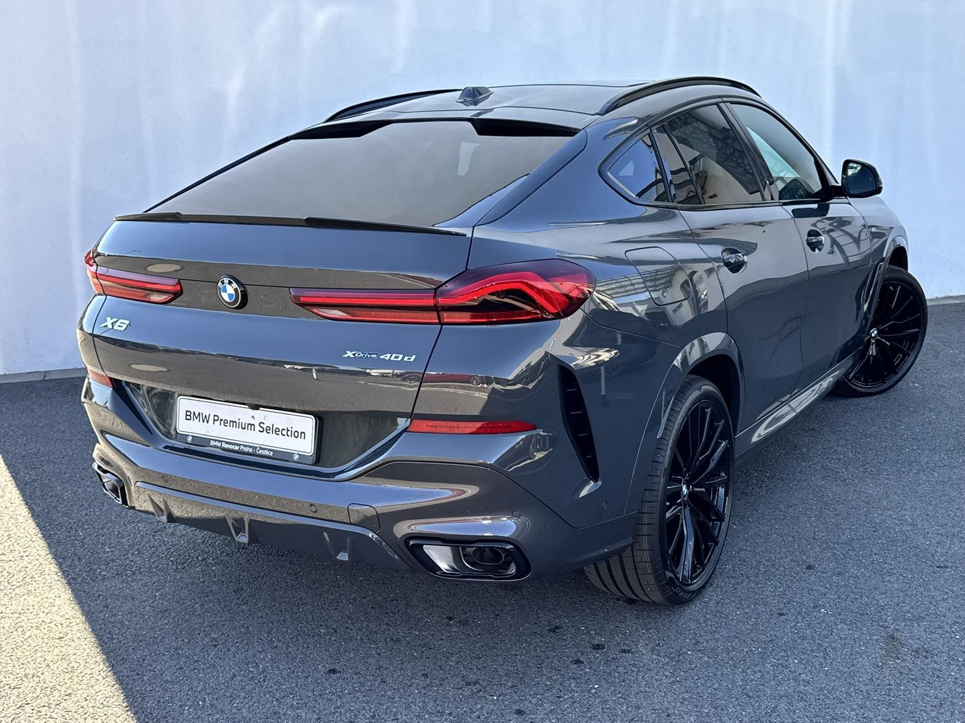 BMW X6, X6 xDrive40d - fotka 2