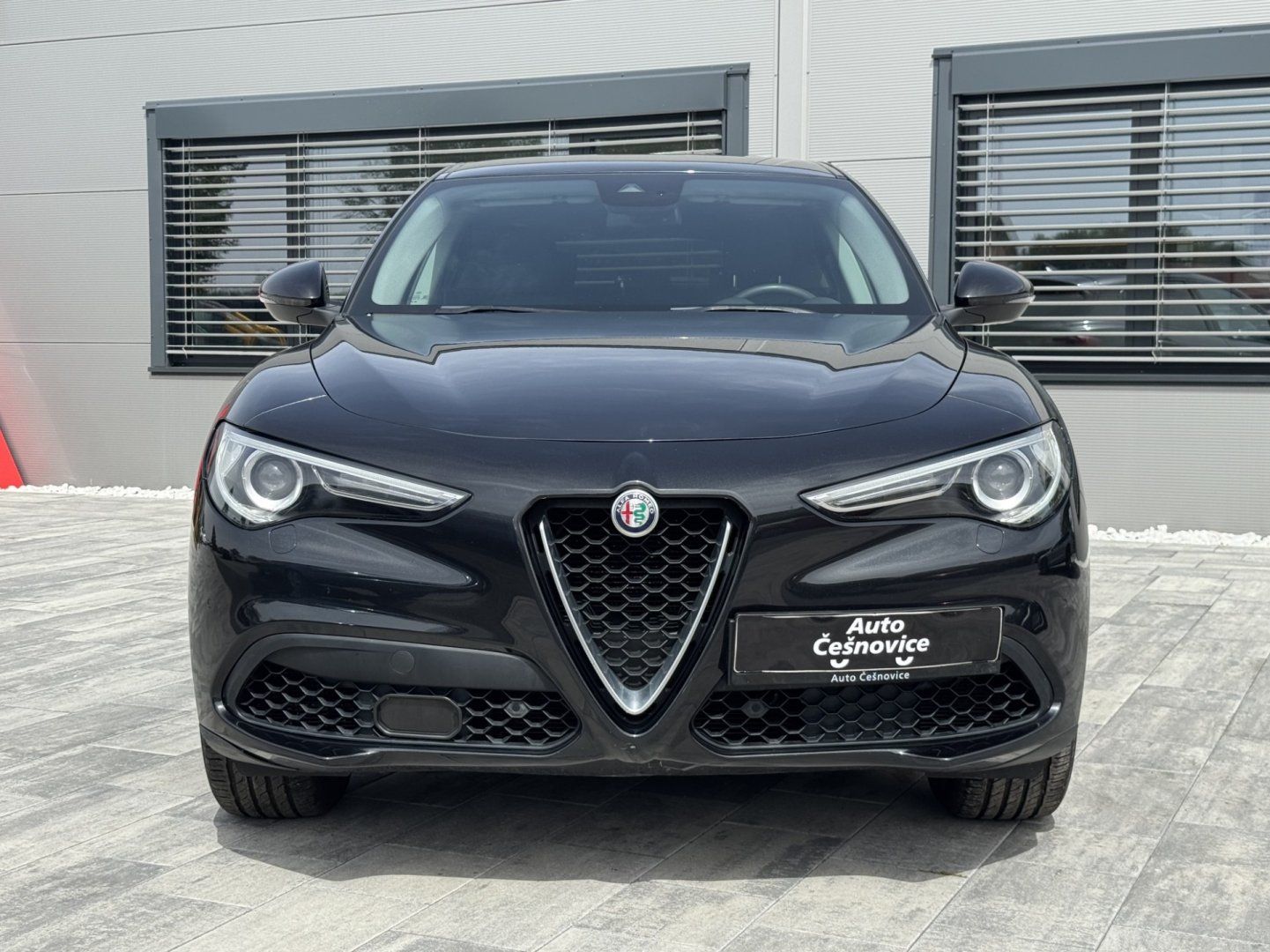 Alfa Romeo Stelvio, 2,0 T 206 KW Q4 AT ZF8 SUPER - fotka 2