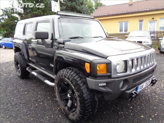 Hummer H3