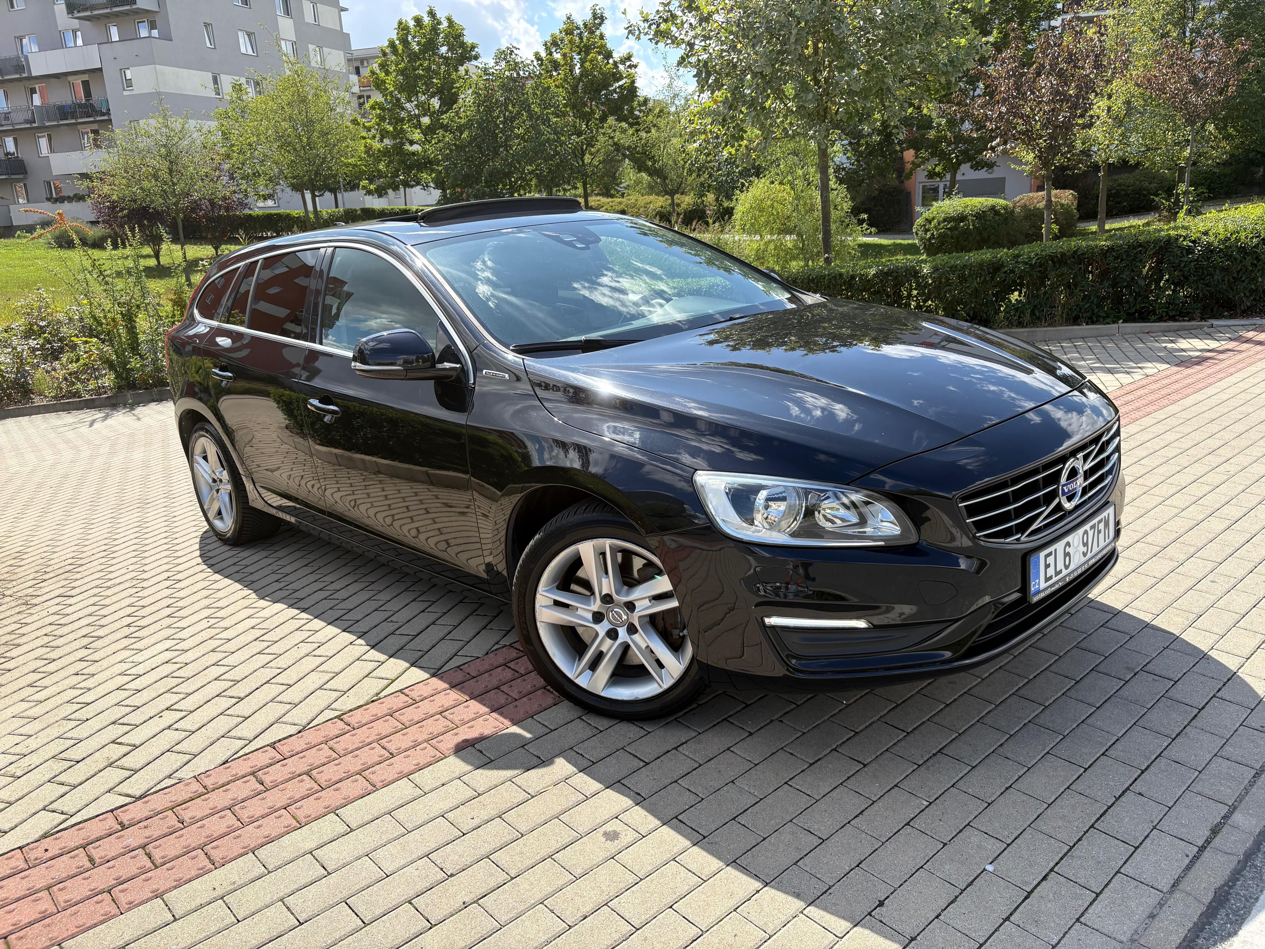 Volvo V60, 2.4D Plug-in hybrid - fotka 2
