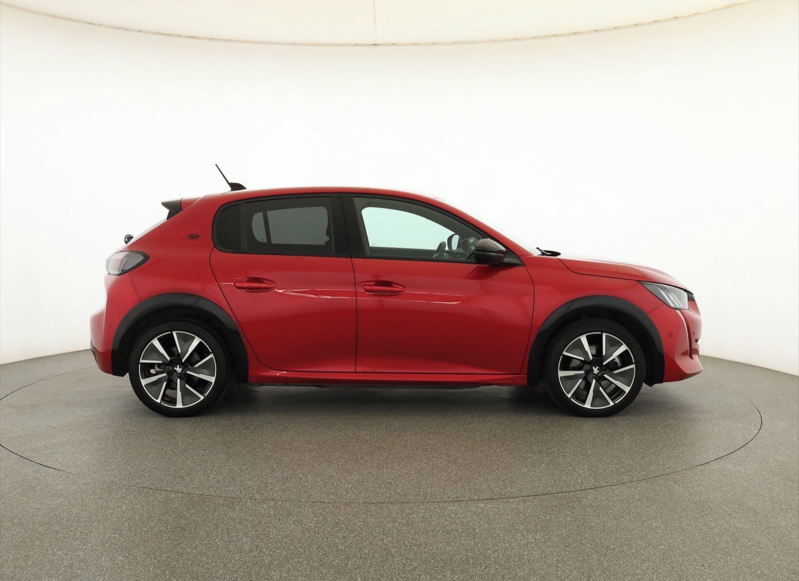 Peugeot 208, 50 kWh, SoH 99%, e-GT, Záruka - fotka 6