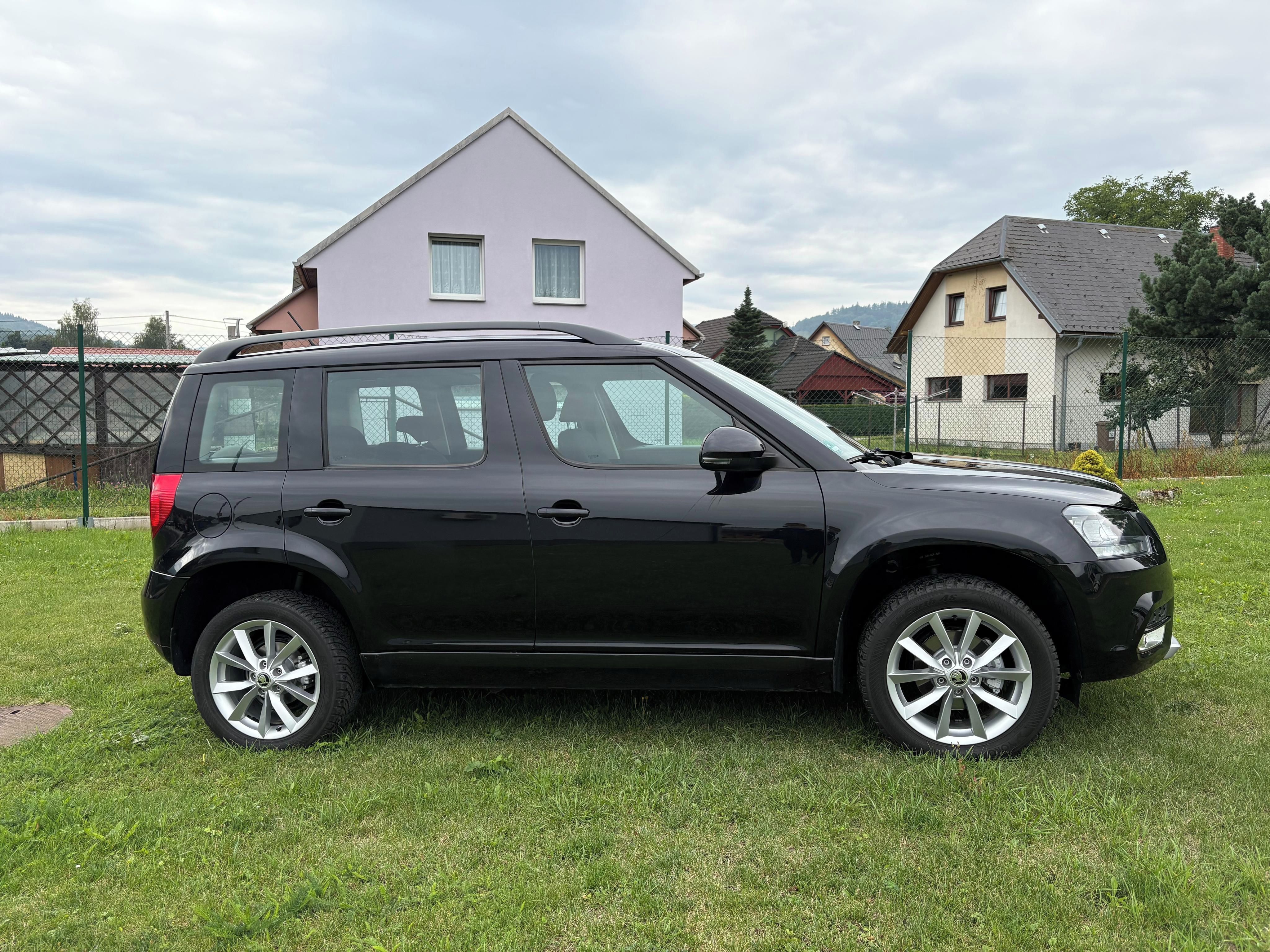 Škoda Yeti, 1.2TSi LITÁ KOLA  STK:08/28 - fotka 4