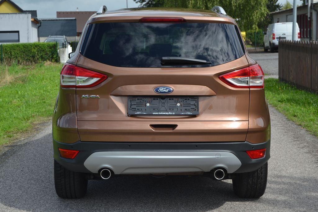 Ford Kuga, 2.0 TDCI 120kW Titanium 4x4 - fotka 3