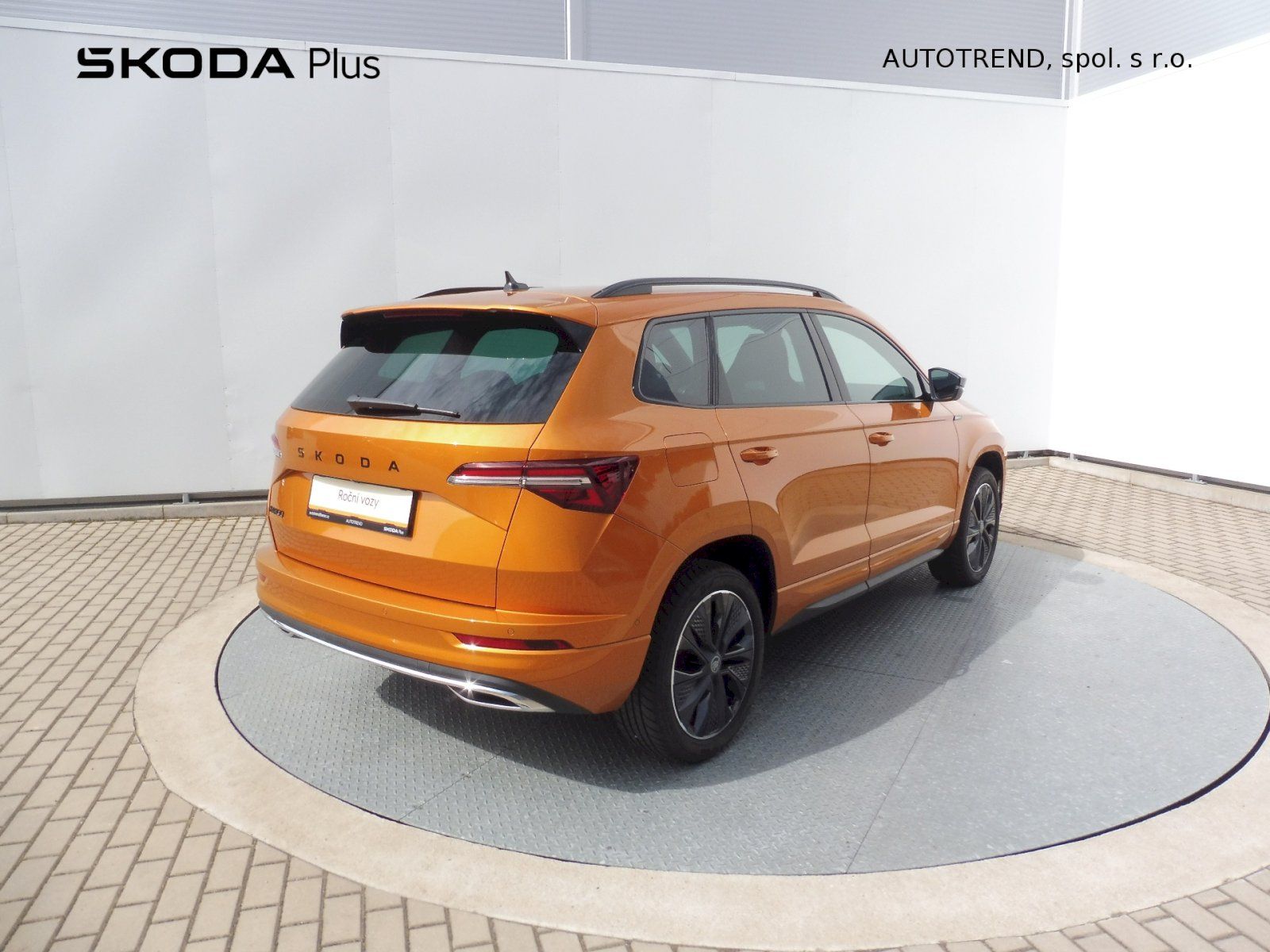 Škoda Karoq, SportLine 1,5 TSI 110kW DSG - fotka 2