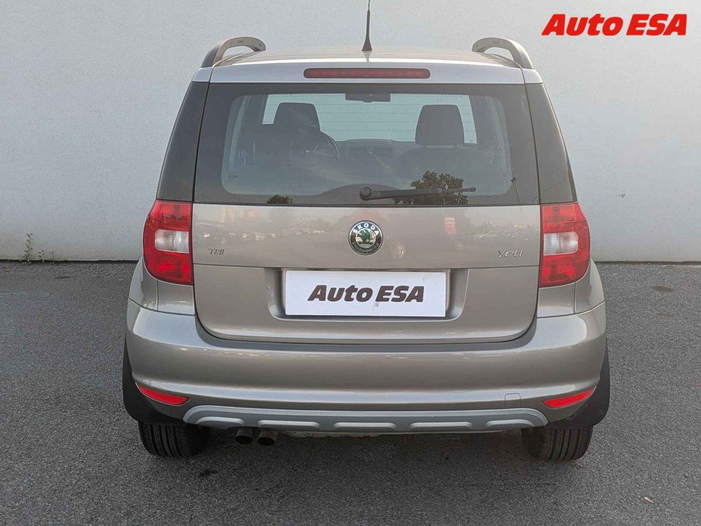 Škoda Yeti, 2.0 TDi,ČR - fotka 5