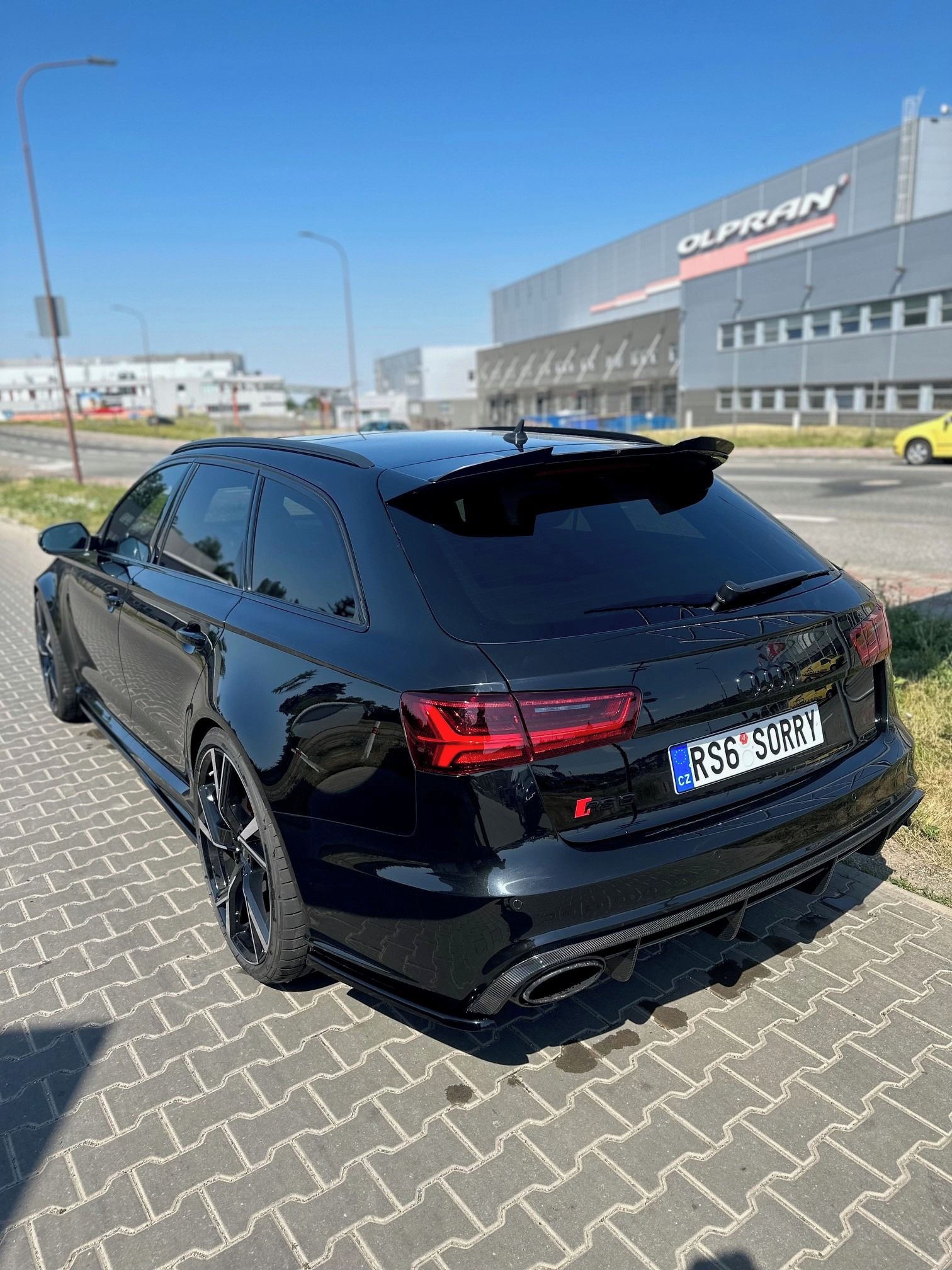 Audi RS6 - fotka 3